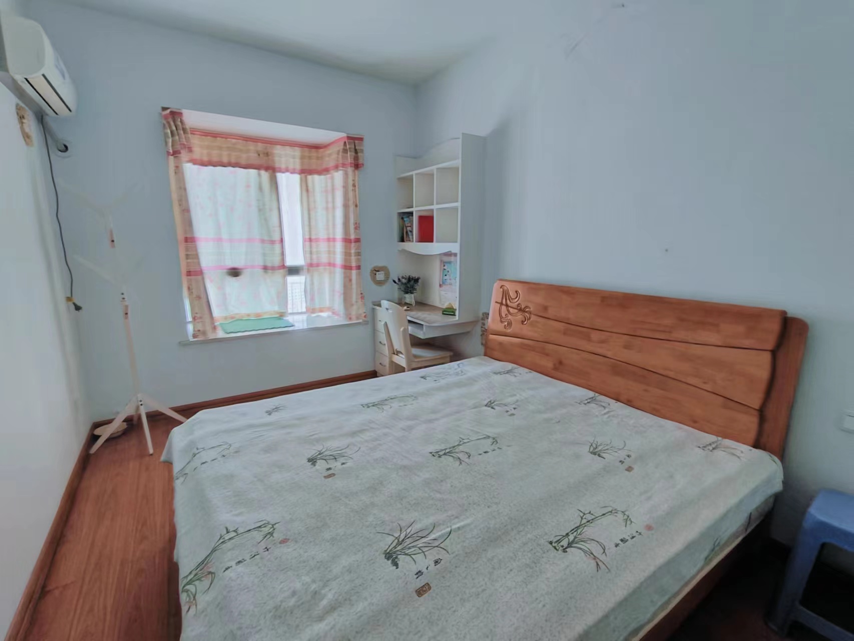 瑞丽江南(江南世家三期) 2室2厅1卫 43.8万 瑞丽江南(江南世家三期) 2室2厅1卫 43.8万室内图