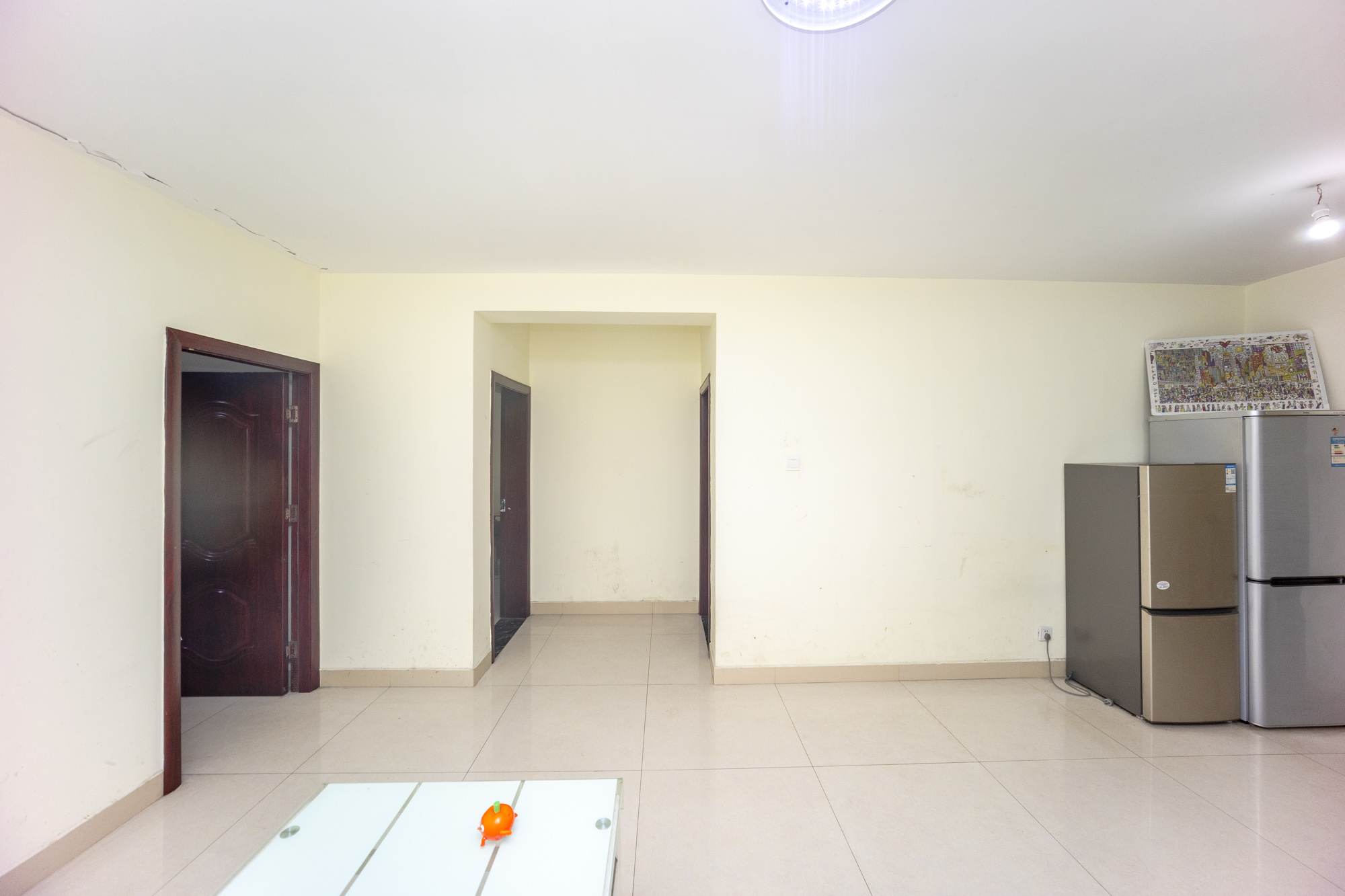 佳广公寓  3室2厅1卫    80.0万客厅