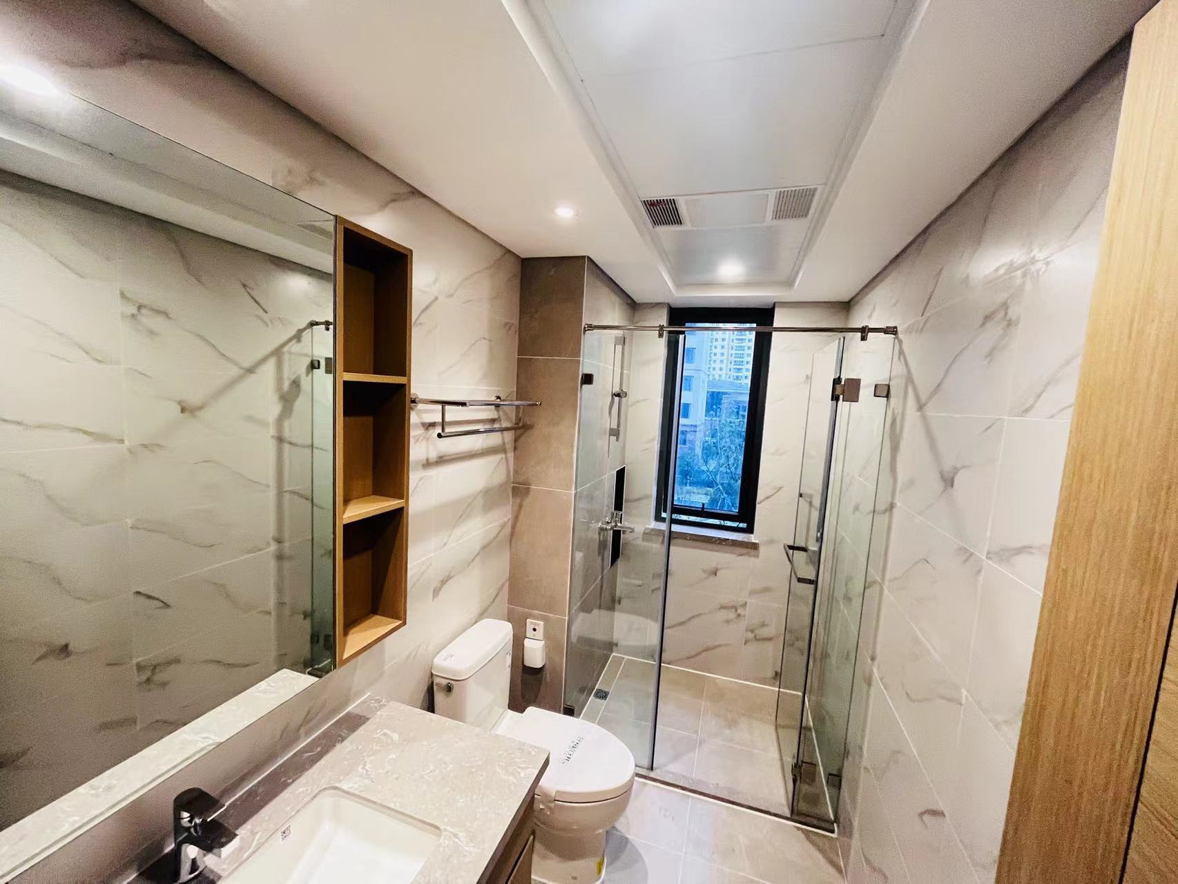 晋合湘水湾七期 4室2厅2卫 100.0万 晋合湘水湾七期 4室2厅2卫 100.0万室内图