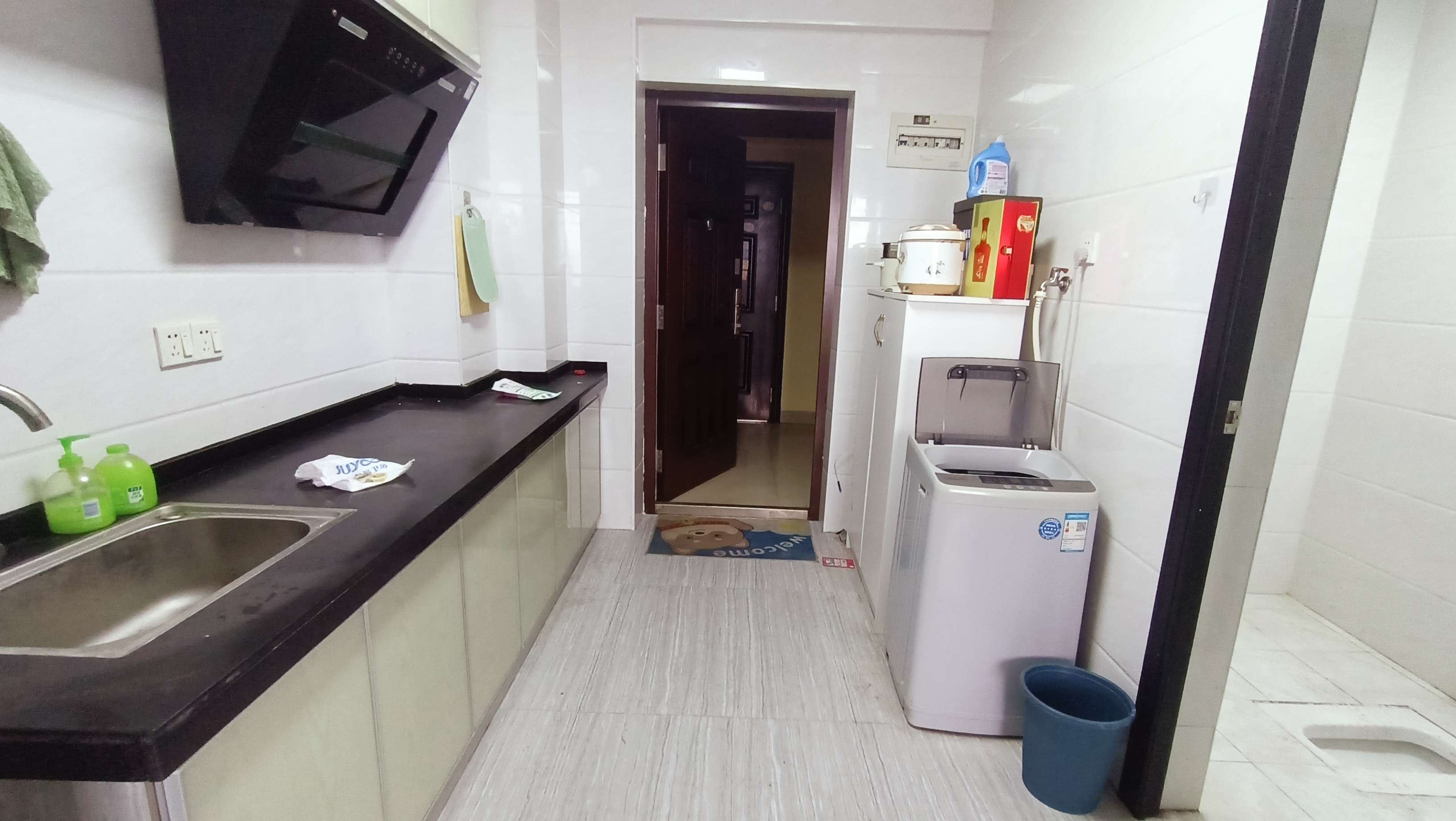 爱丁堡 1室1厅1卫 15.2万 爱丁堡 1室1厅1卫 15.2万室内图