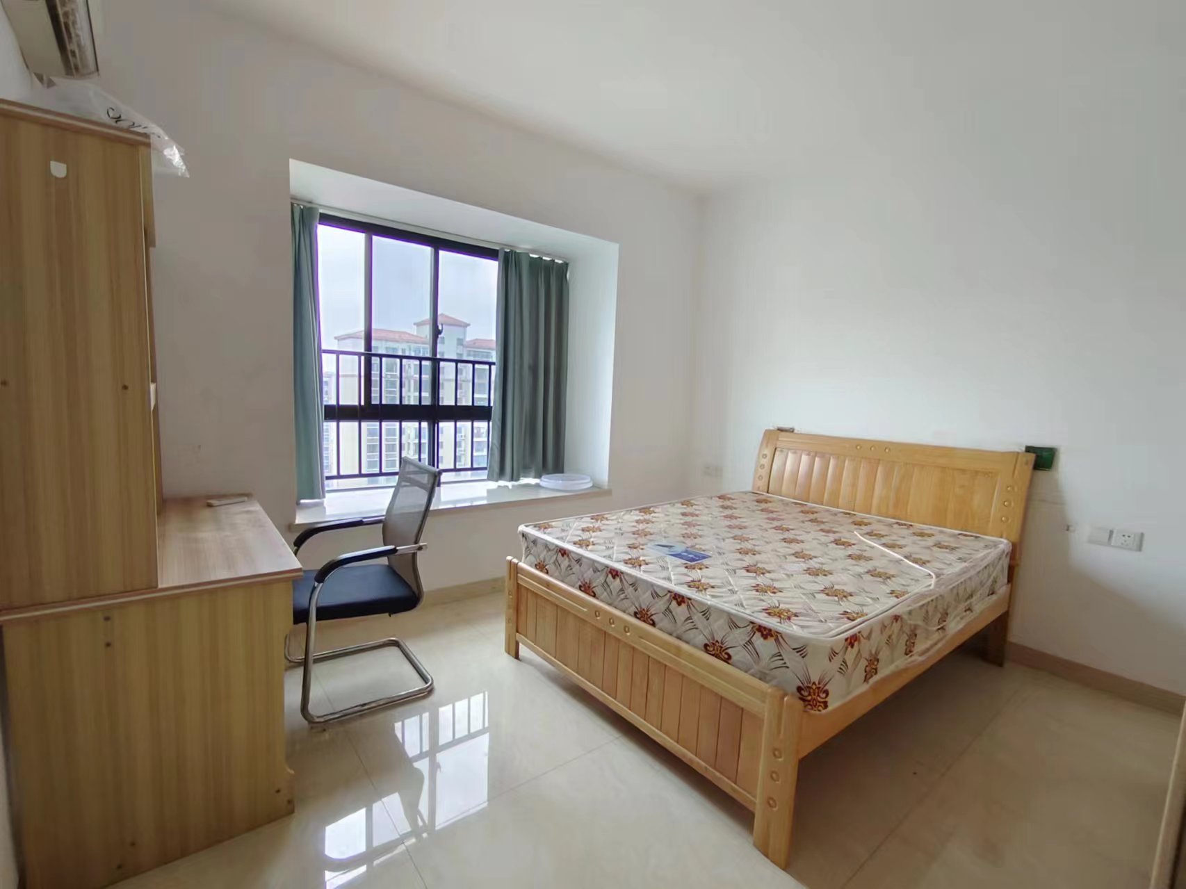 龙腾国际 2室2厅1卫 39.8万 龙腾国际 2室2厅1卫 39.8万室内图