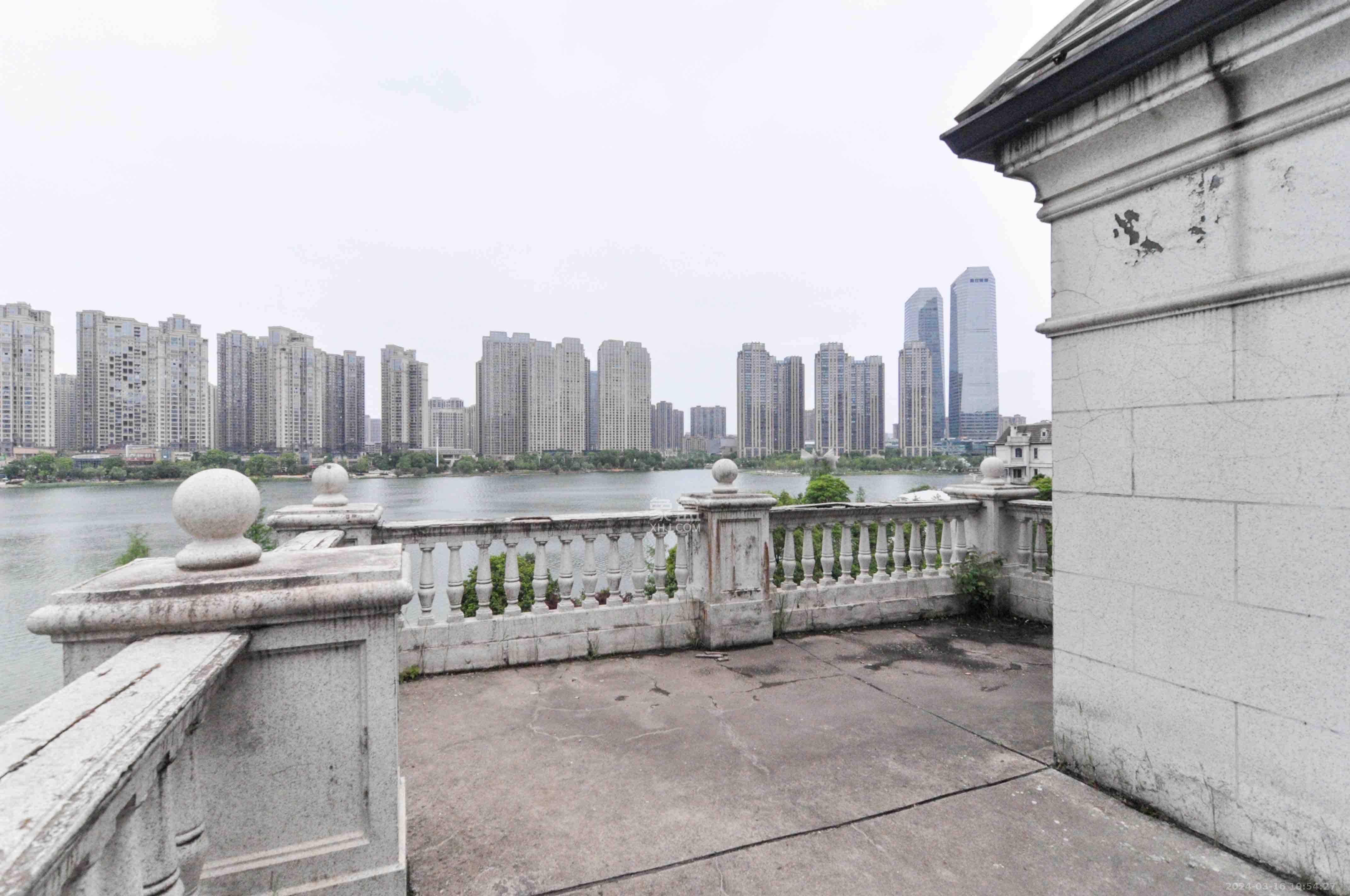 中海梅溪湖壹号  7室3厅3卫   10000.00元/月室内图