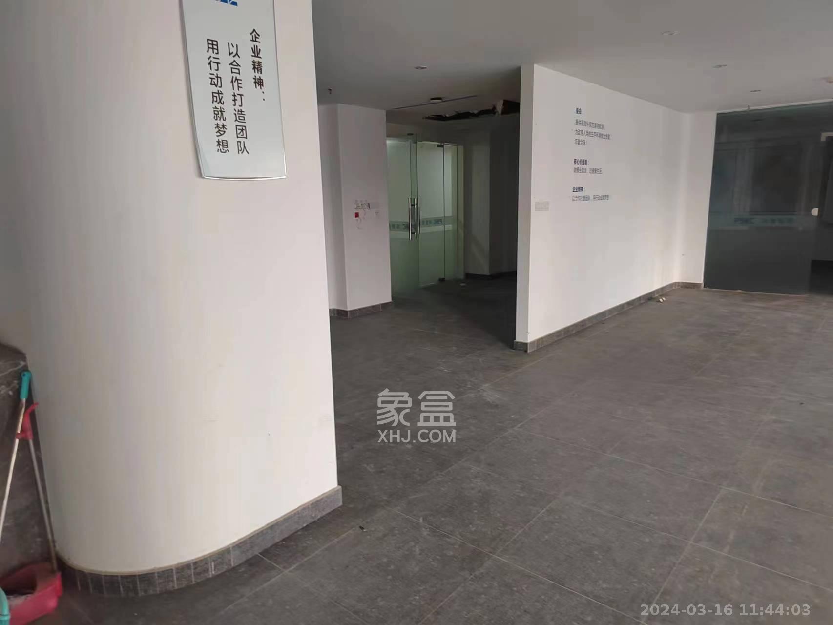 潇湘名城(新里程潇湘名城)  1室1厅1卫   2400.00元/月室内图
