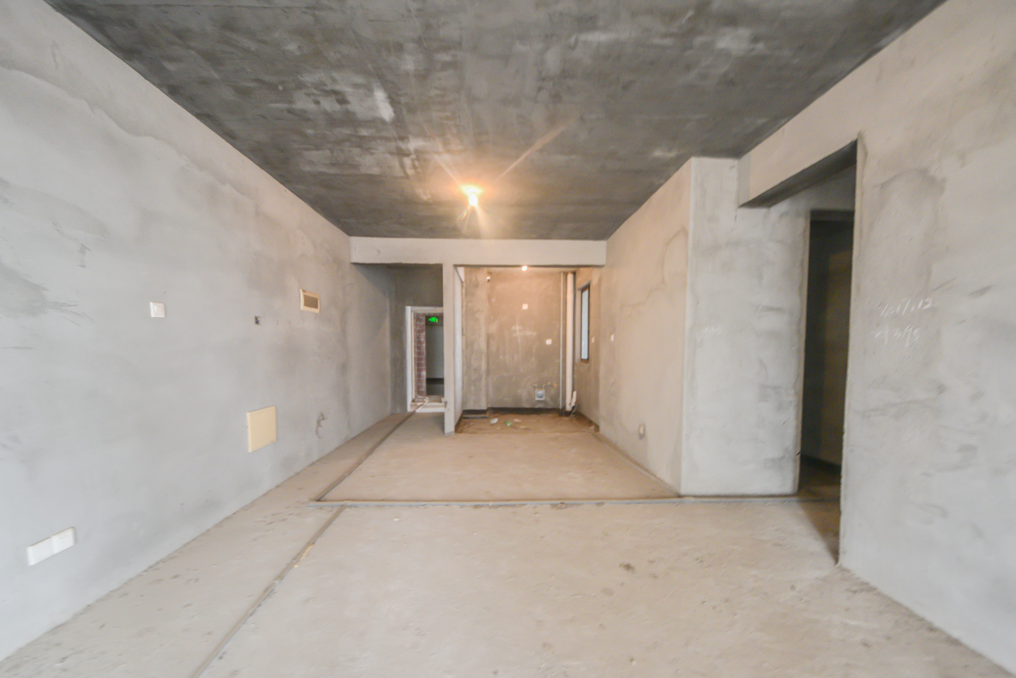 芒果天地(芒果雅苑) 3室2厅2卫 108.0万 芒果天地(芒果雅苑) 3室2厅2卫 108.0万客厅