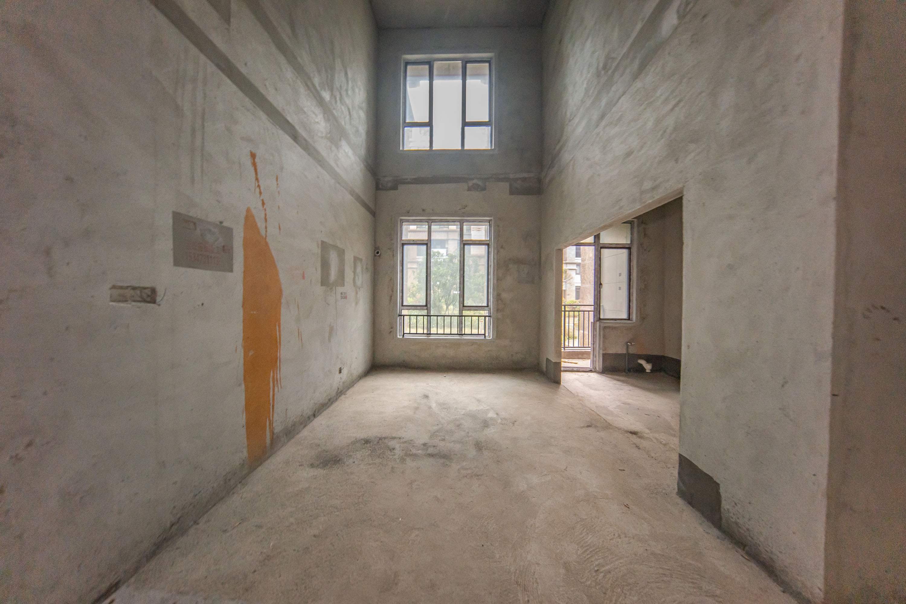 江山帝景雅墅(普罗旺斯) 4室2厅2卫 234.0万 江山帝景雅墅(普罗旺斯) 4室2厅2卫 234.0万客厅