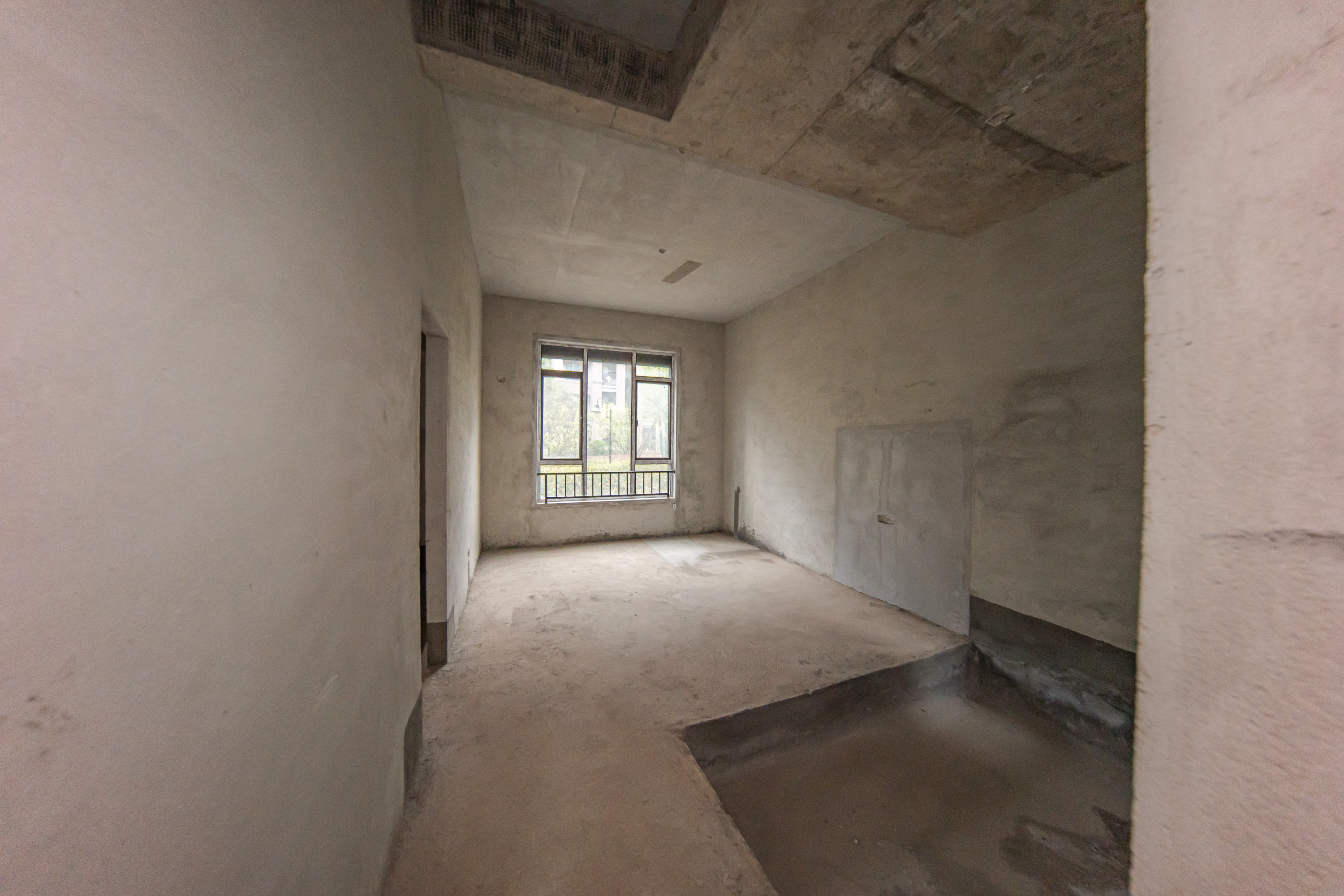 江山帝景雅墅(普罗旺斯) 4室2厅2卫 234.0万 江山帝景雅墅(普罗旺斯) 4室2厅2卫 234.0万卧室