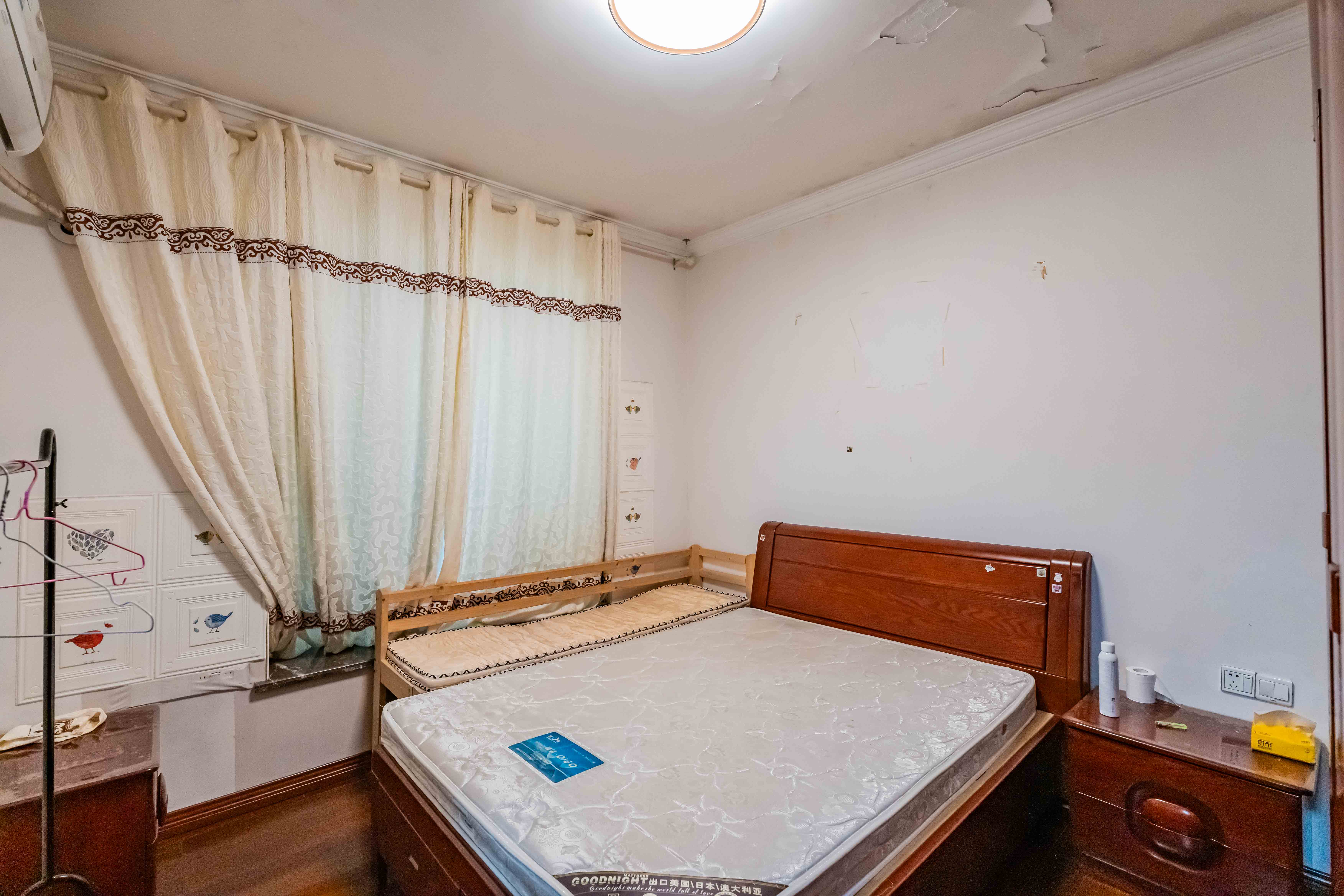 归心苑 3室2厅2卫 105.0万 归心苑 3室2厅2卫 105.0万卧室