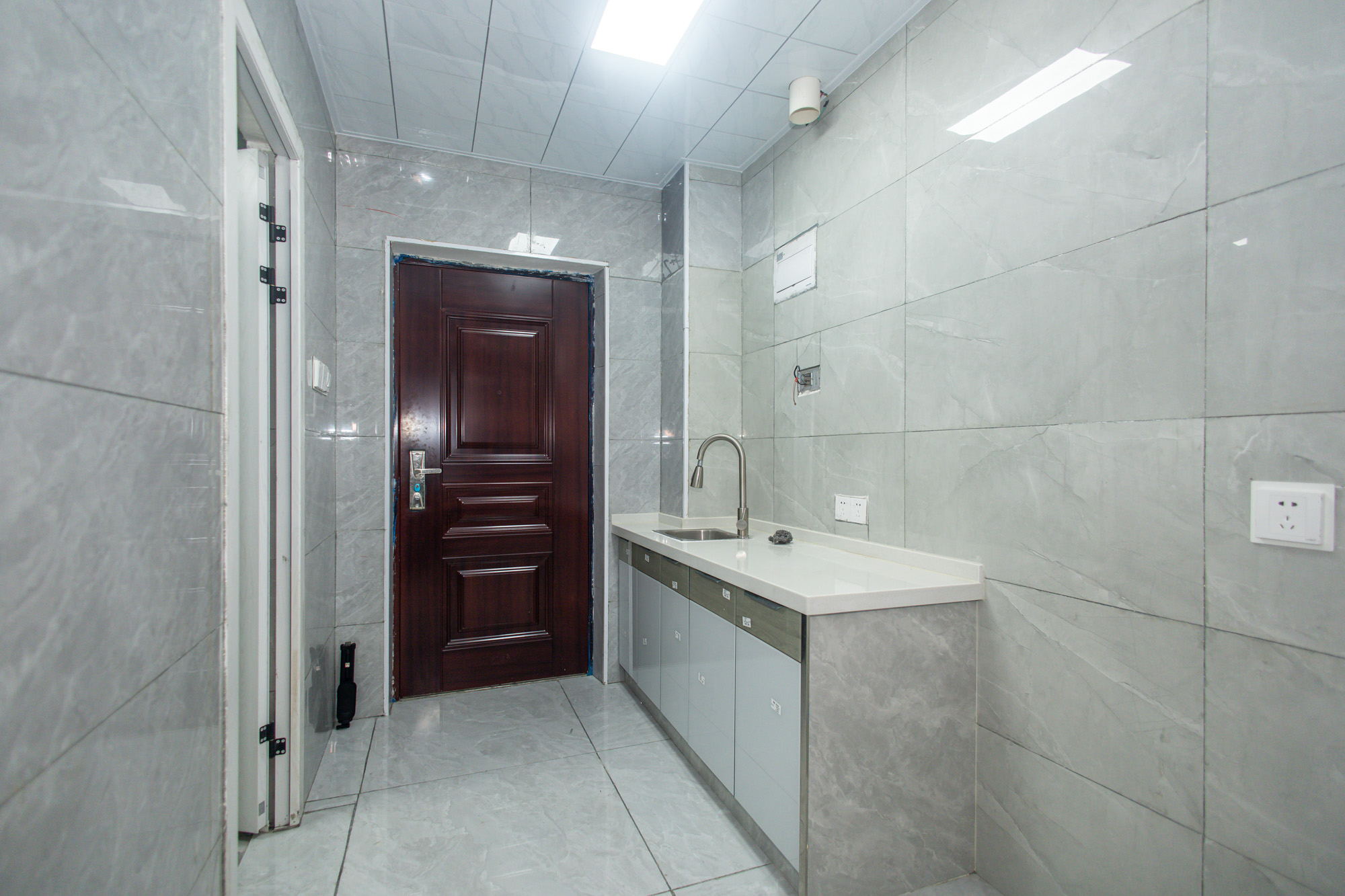 中建悦和城  1室1厅1卫    39.0万 中建悦和城  1室1厅1卫    39.0万其他