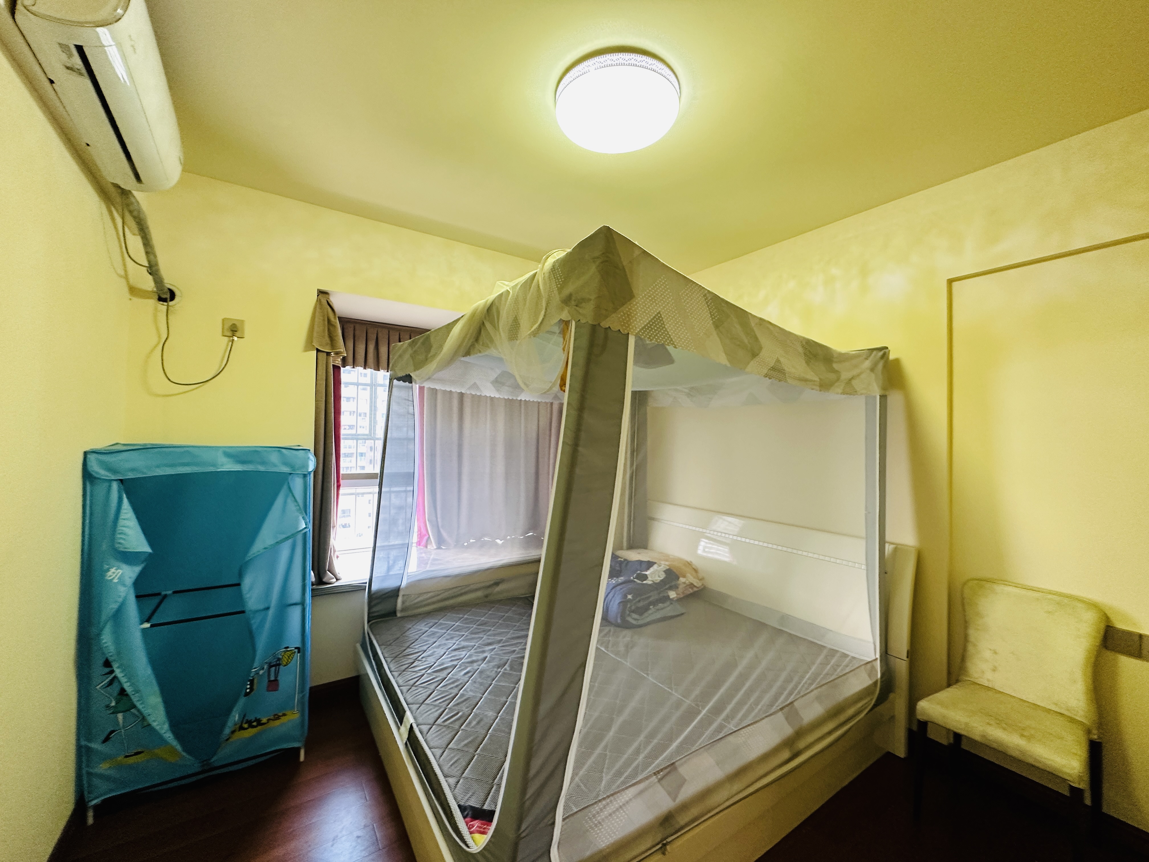 水岸阳光A小区 3室2厅1卫 125.0万 水岸阳光A小区 3室2厅1卫 125.0万卧室