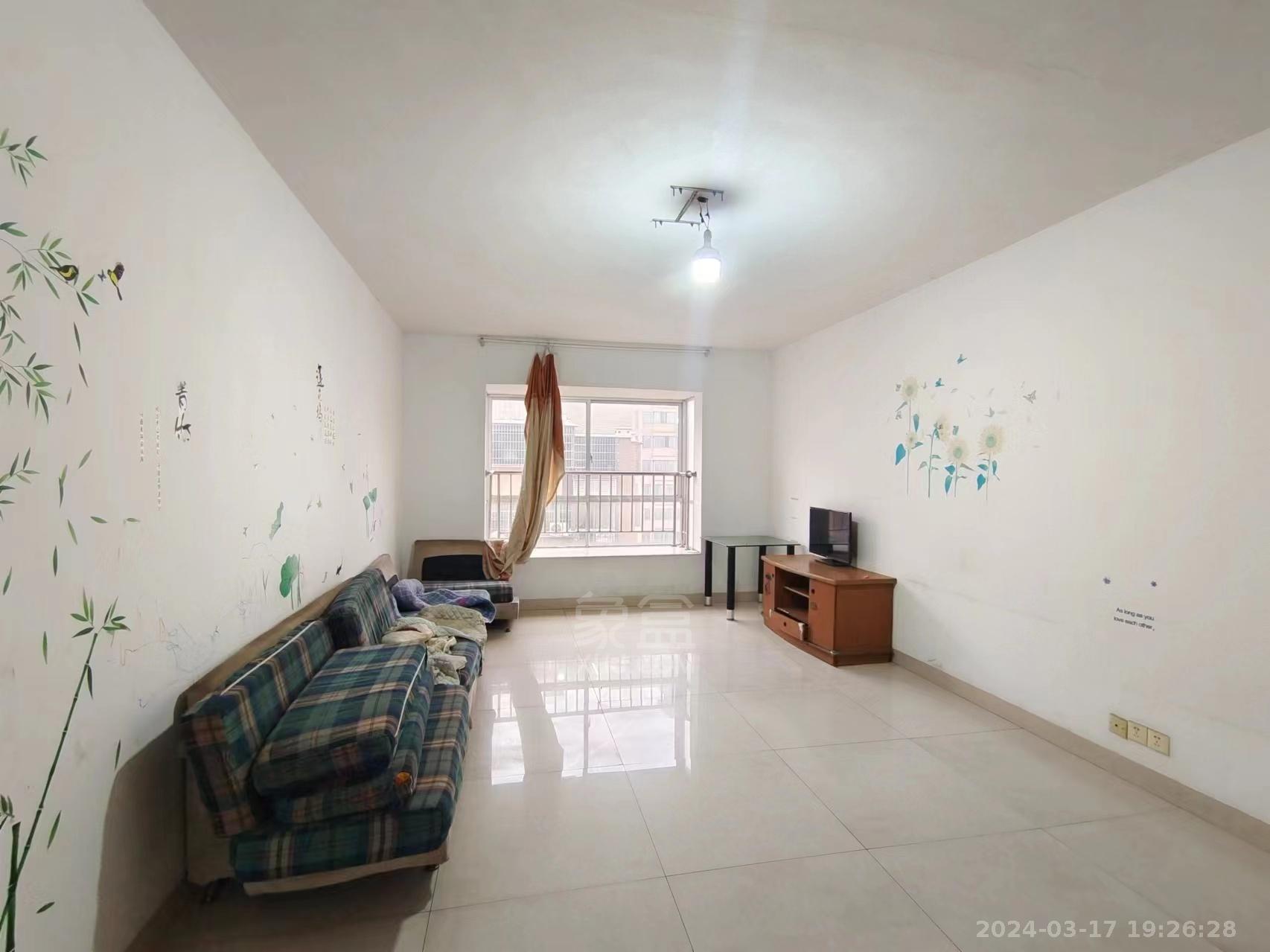 竹山小区 3室2厅2卫 1000.00元/月 竹山小区 3室2厅2卫 1000.00元/月室内图