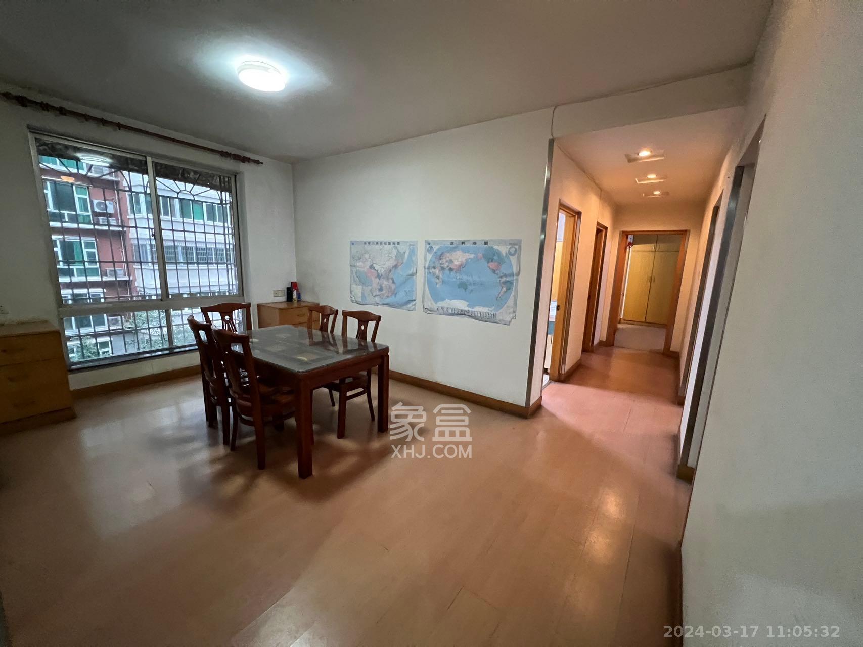 丽星景园 4室2厅1卫 2500.0元/月 丽星景园 4室2厅1卫 2500.0元/月室内图