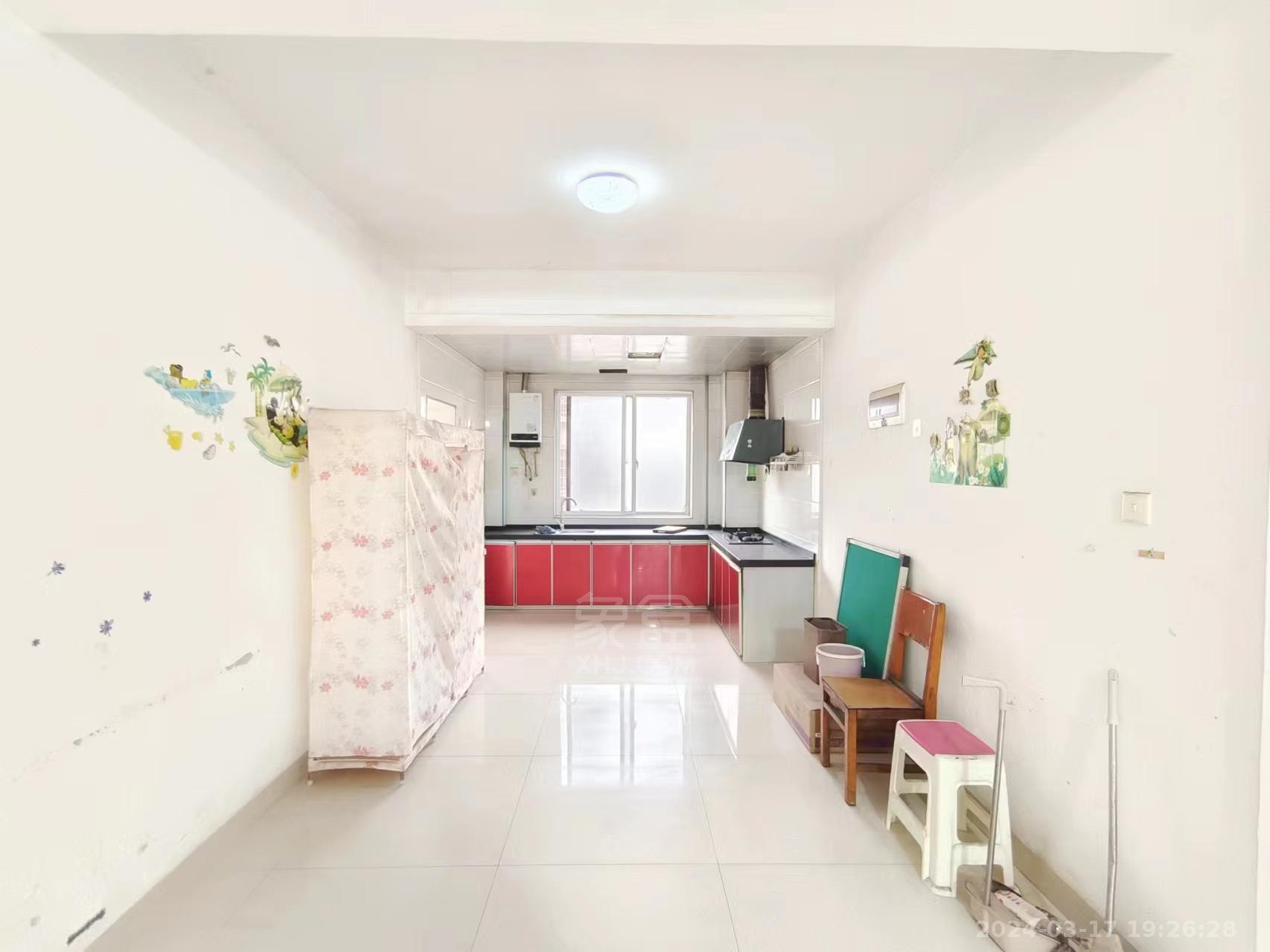 竹山小区 3室2厅2卫 1000.00元/月 竹山小区 3室2厅2卫 1000.00元/月室内图