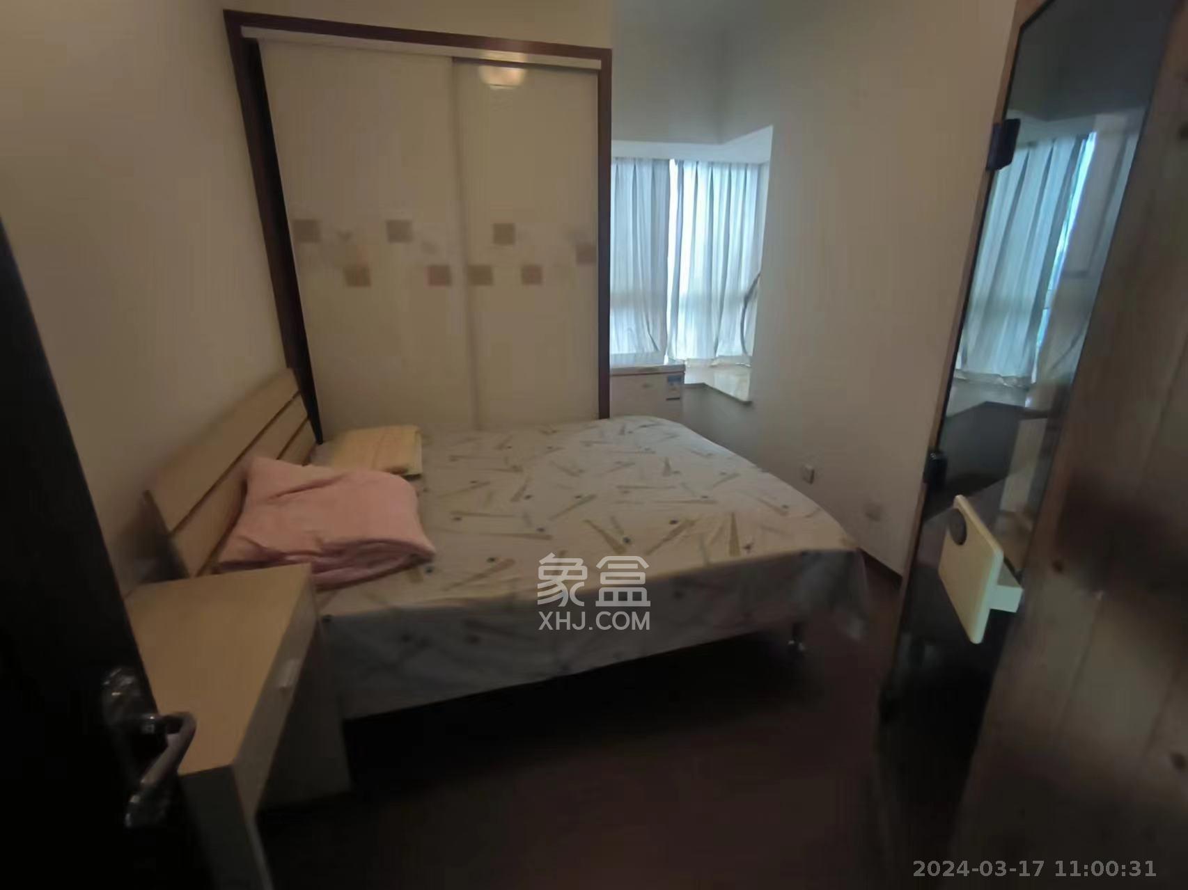 華雅花園  4室2廳3衛(wèi)   4200.00元/月室內(nèi)圖