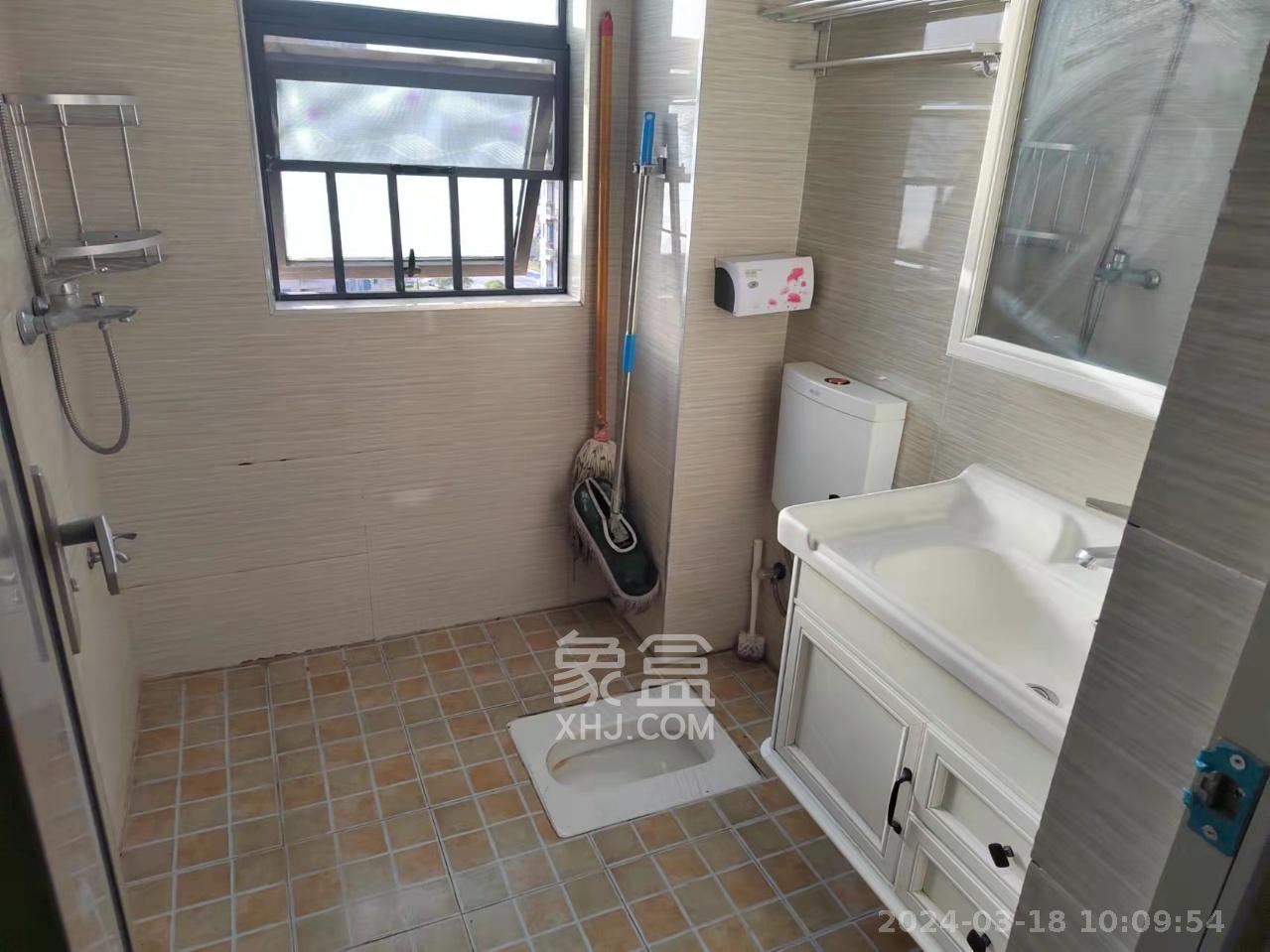 兴和佳苑安置小区  0室0厅0卫   2200.00元/月室内图1