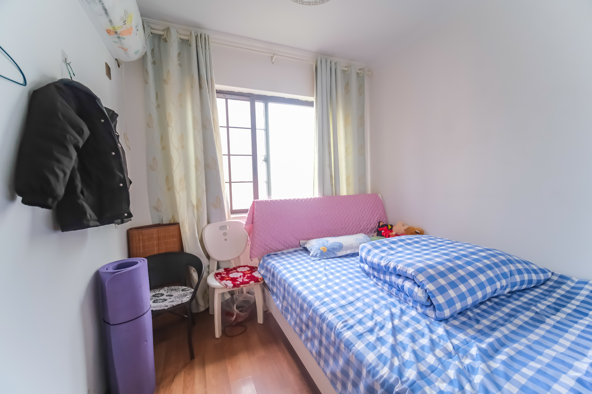 保利香槟国际  3室2厅2卫    90.8万 保利香槟国际  3室2厅2卫    90.8万卧室