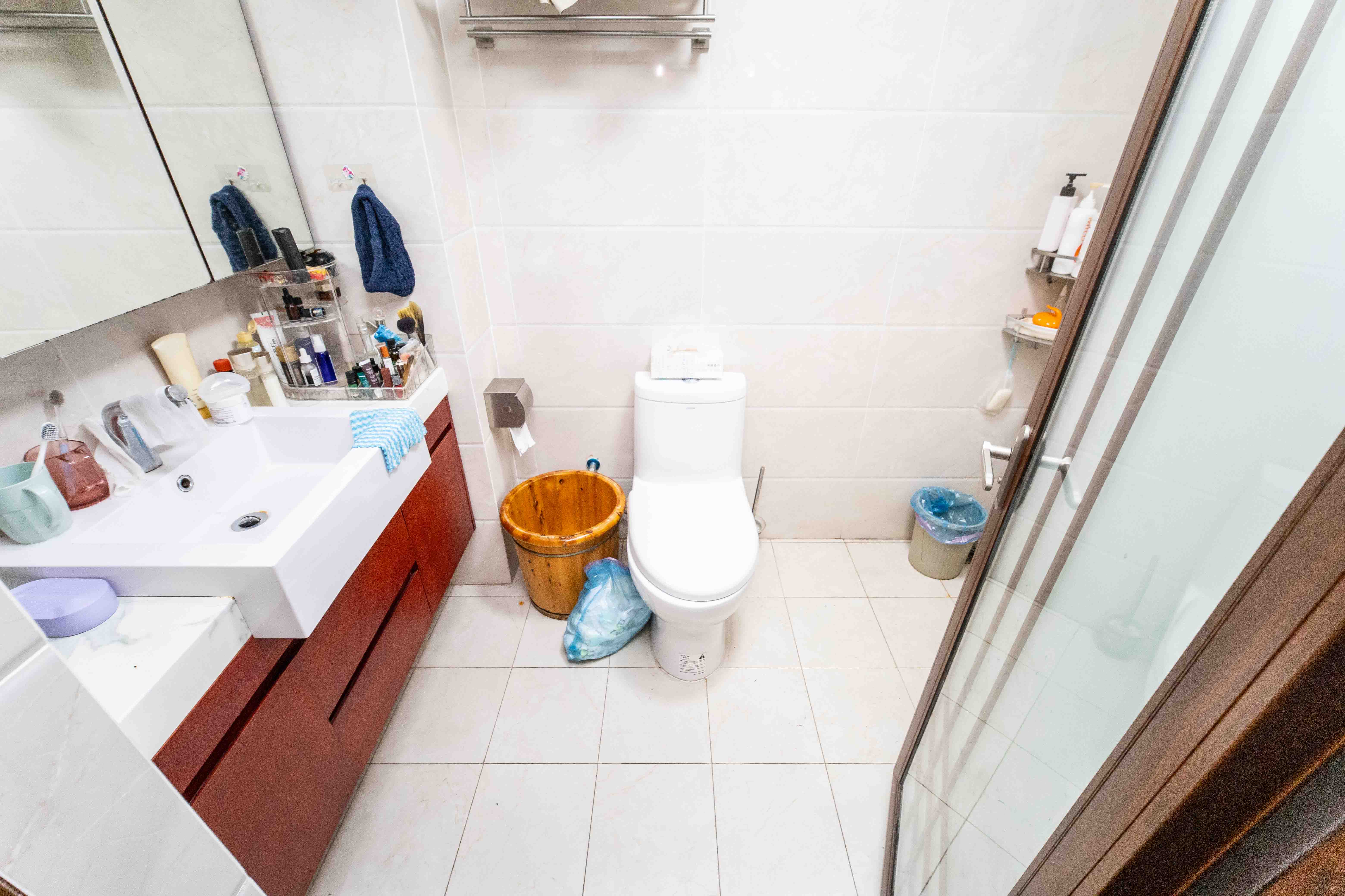 金地格林公馆  3室2厅2卫    146.0万 金地格林公馆  3室2厅2卫    146.0万卫生间