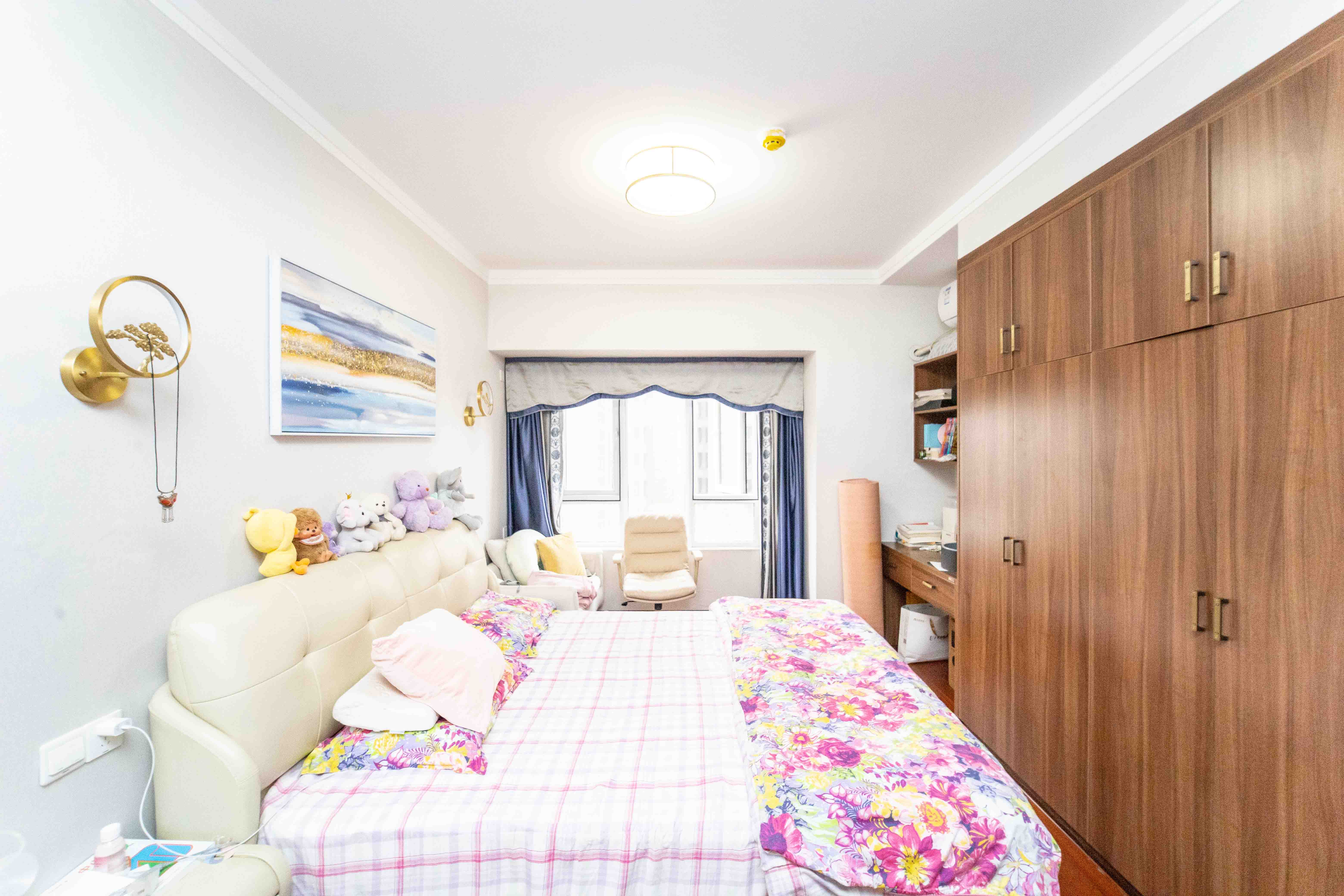 金地格林公馆  3室2厅2卫    146.0万 金地格林公馆  3室2厅2卫    146.0万卧室