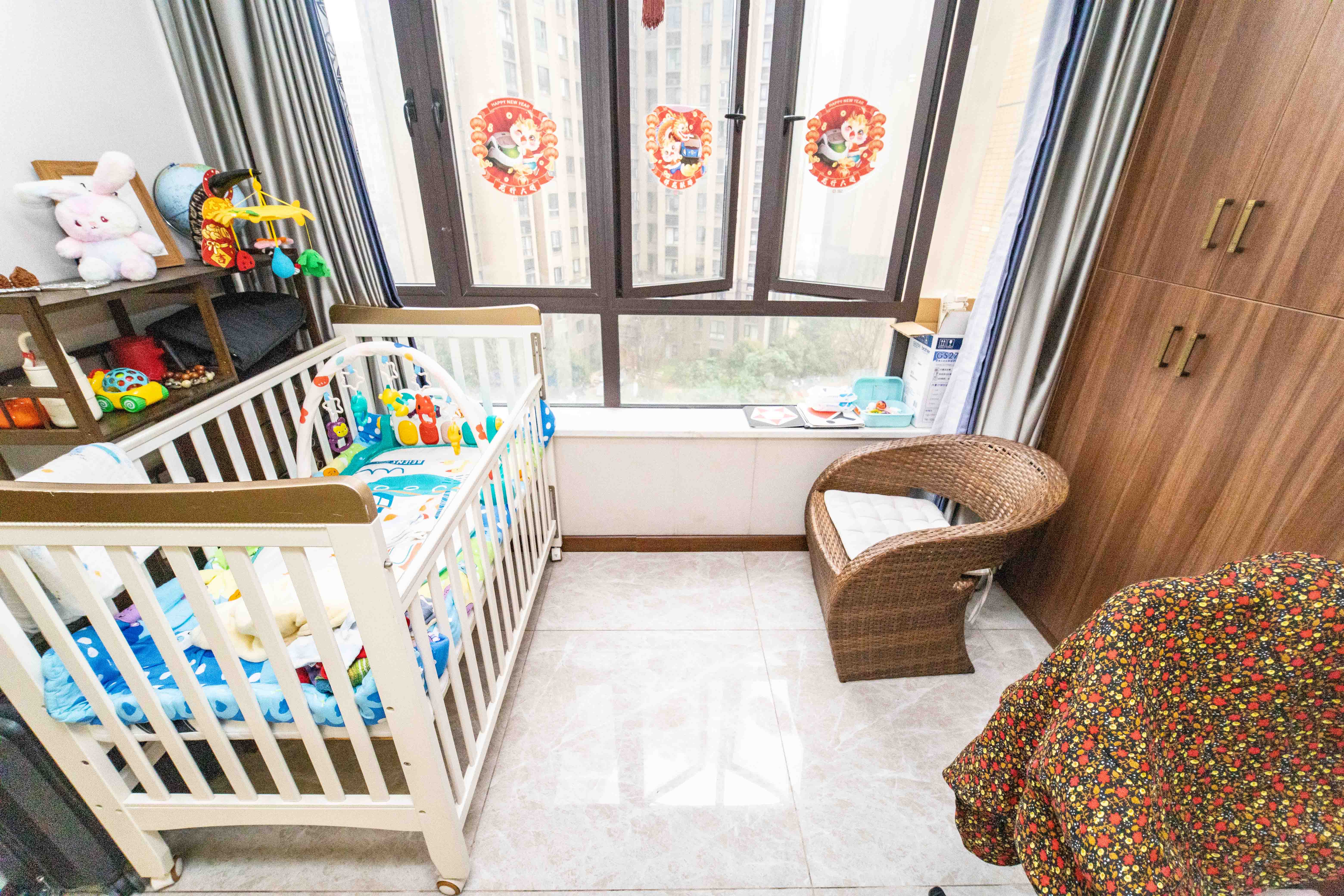 金地格林公馆  3室2厅2卫    146.0万 金地格林公馆  3室2厅2卫    146.0万阳台