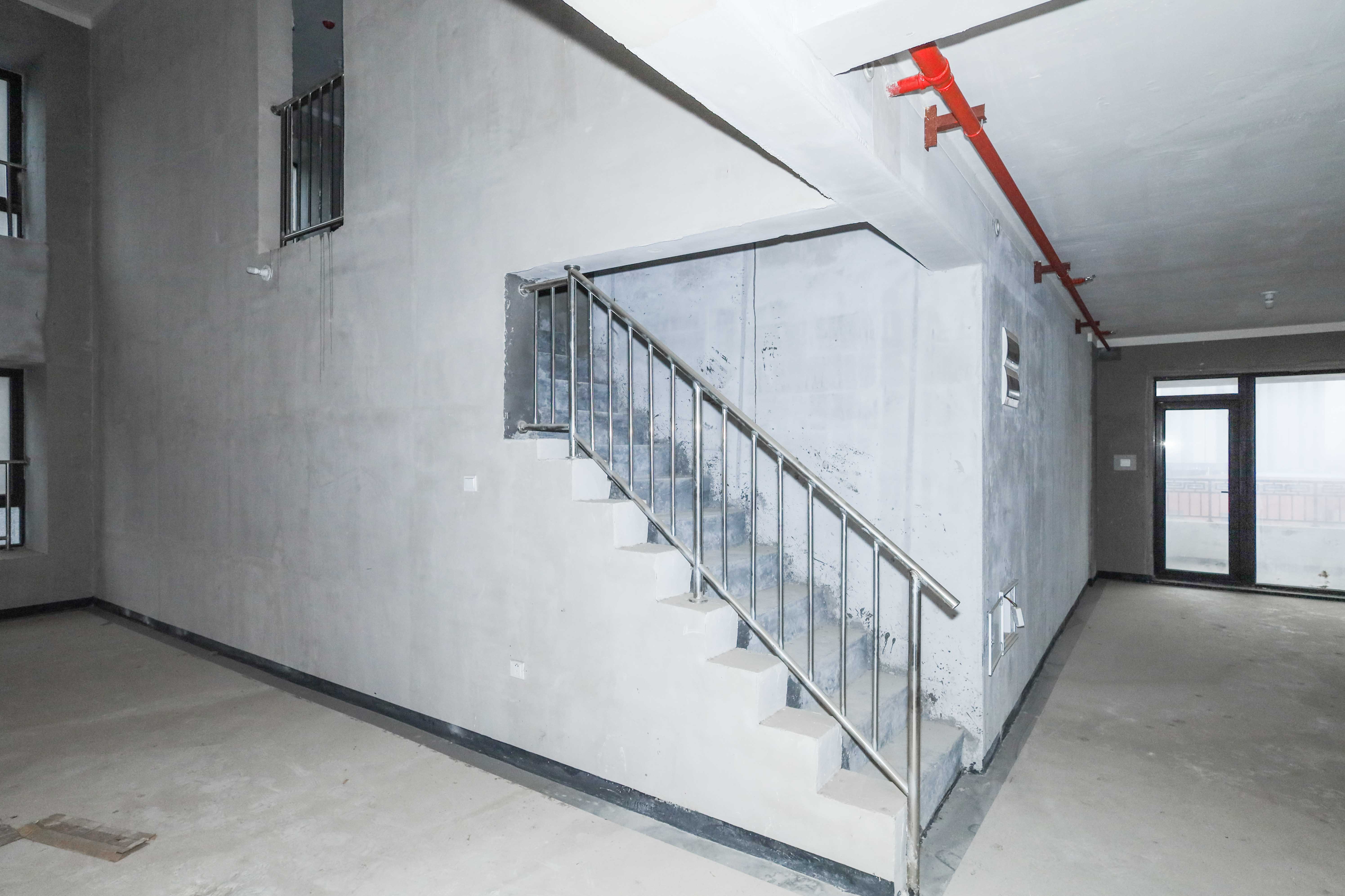 建发央著  4室2厅2卫   296.00万其他