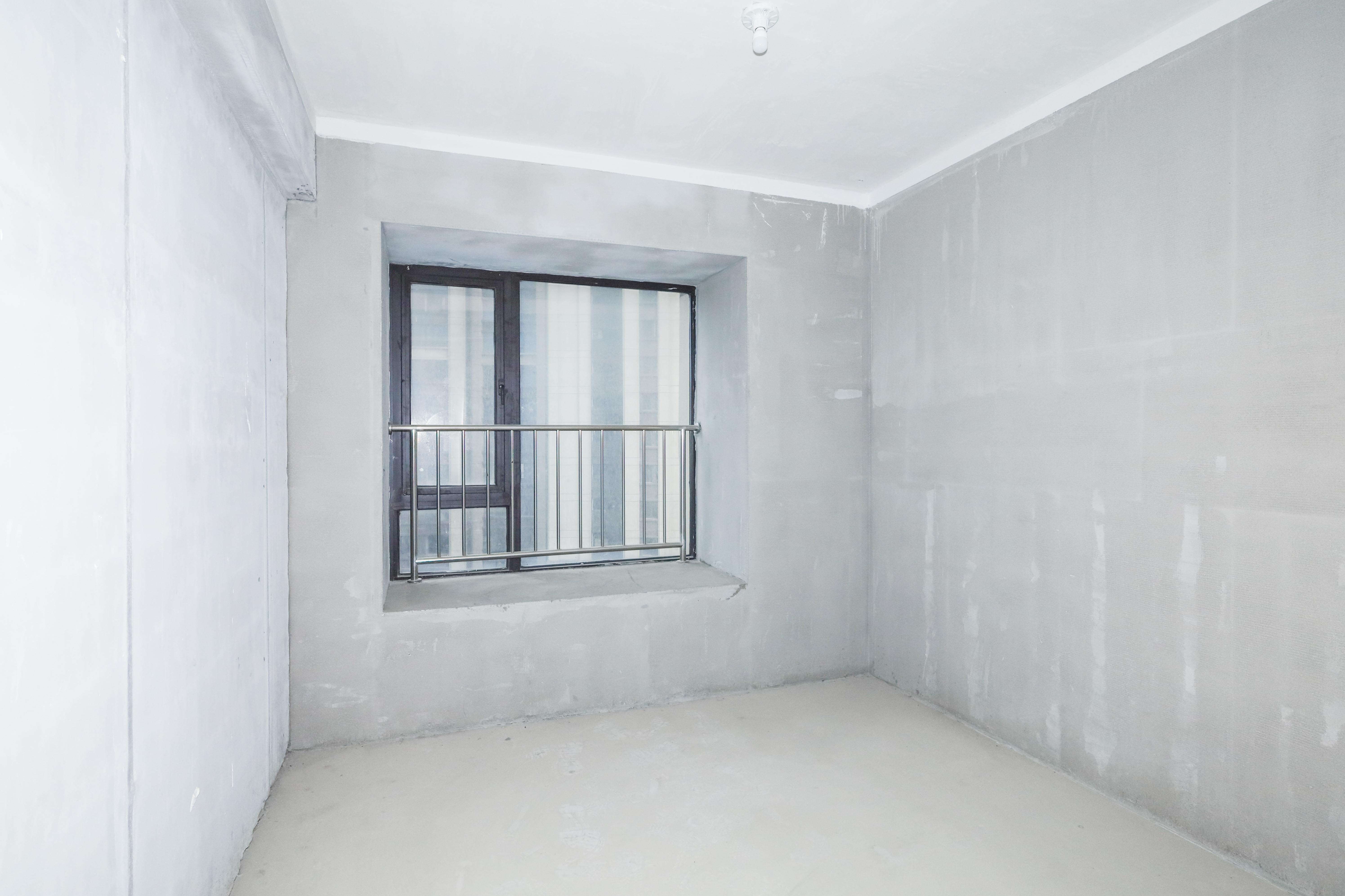 建发央著  4室2厅2卫   296.00万卧室