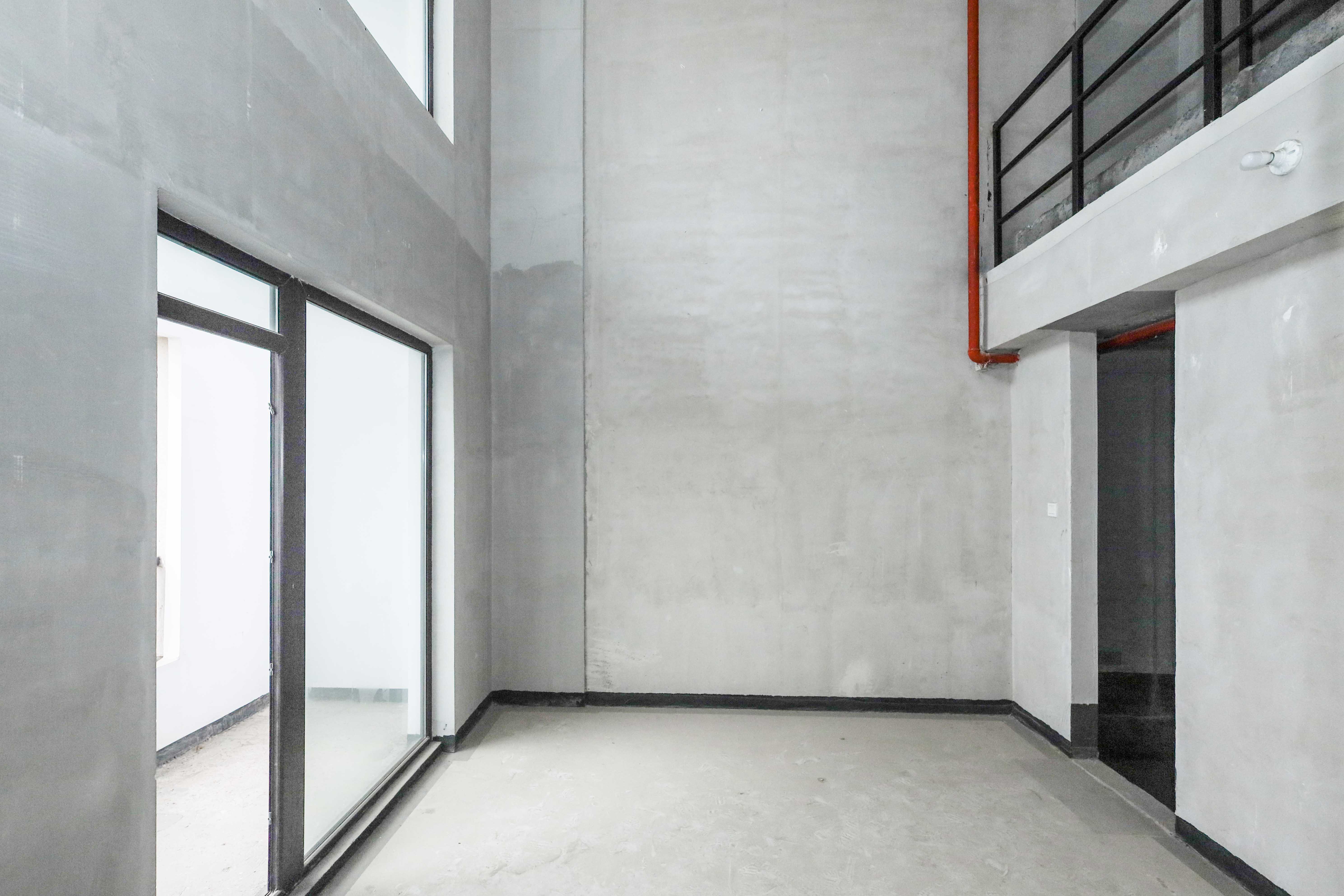 建发央著  4室2厅2卫   207.00万