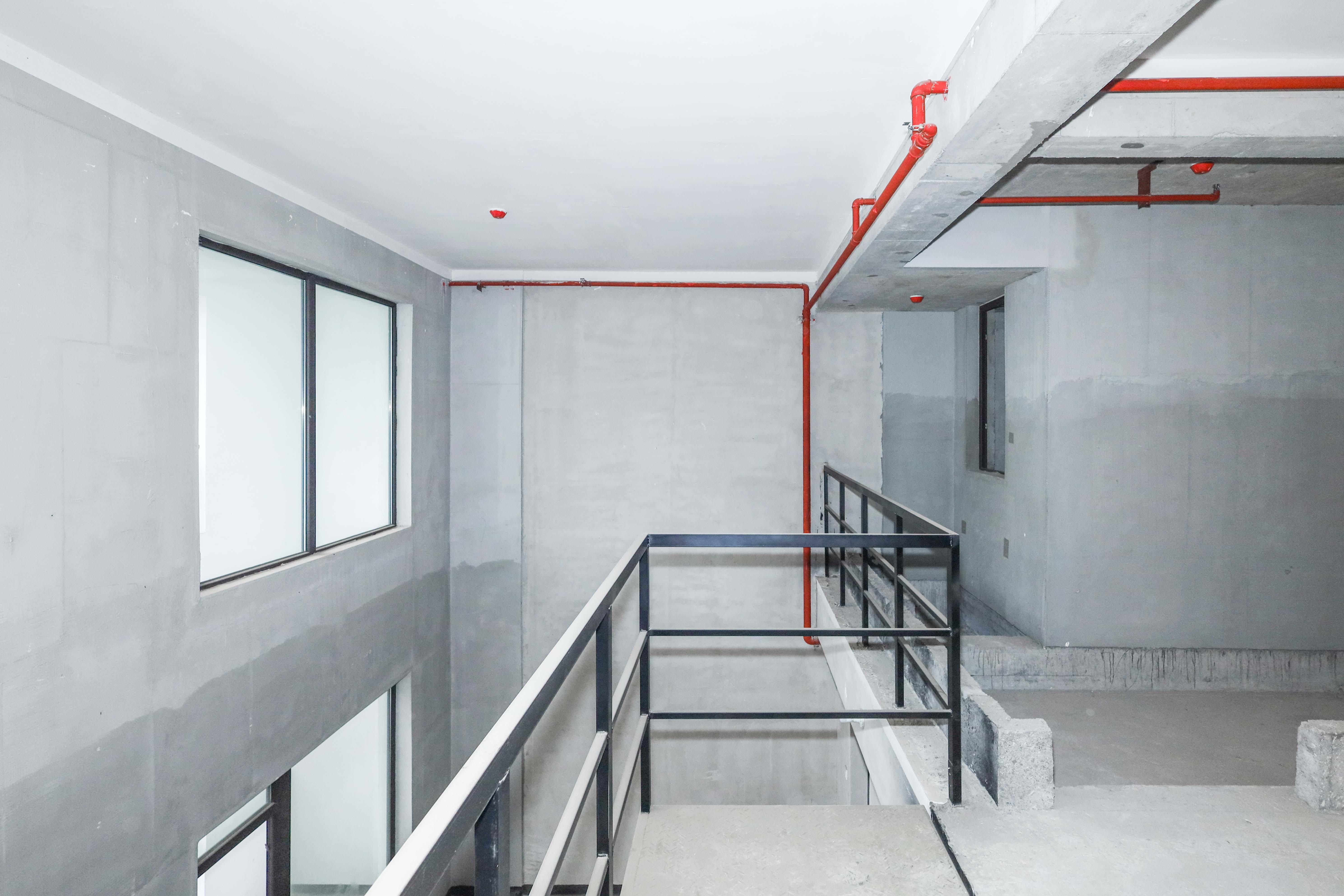 建发央著  4室2厅2卫   207.00万其他