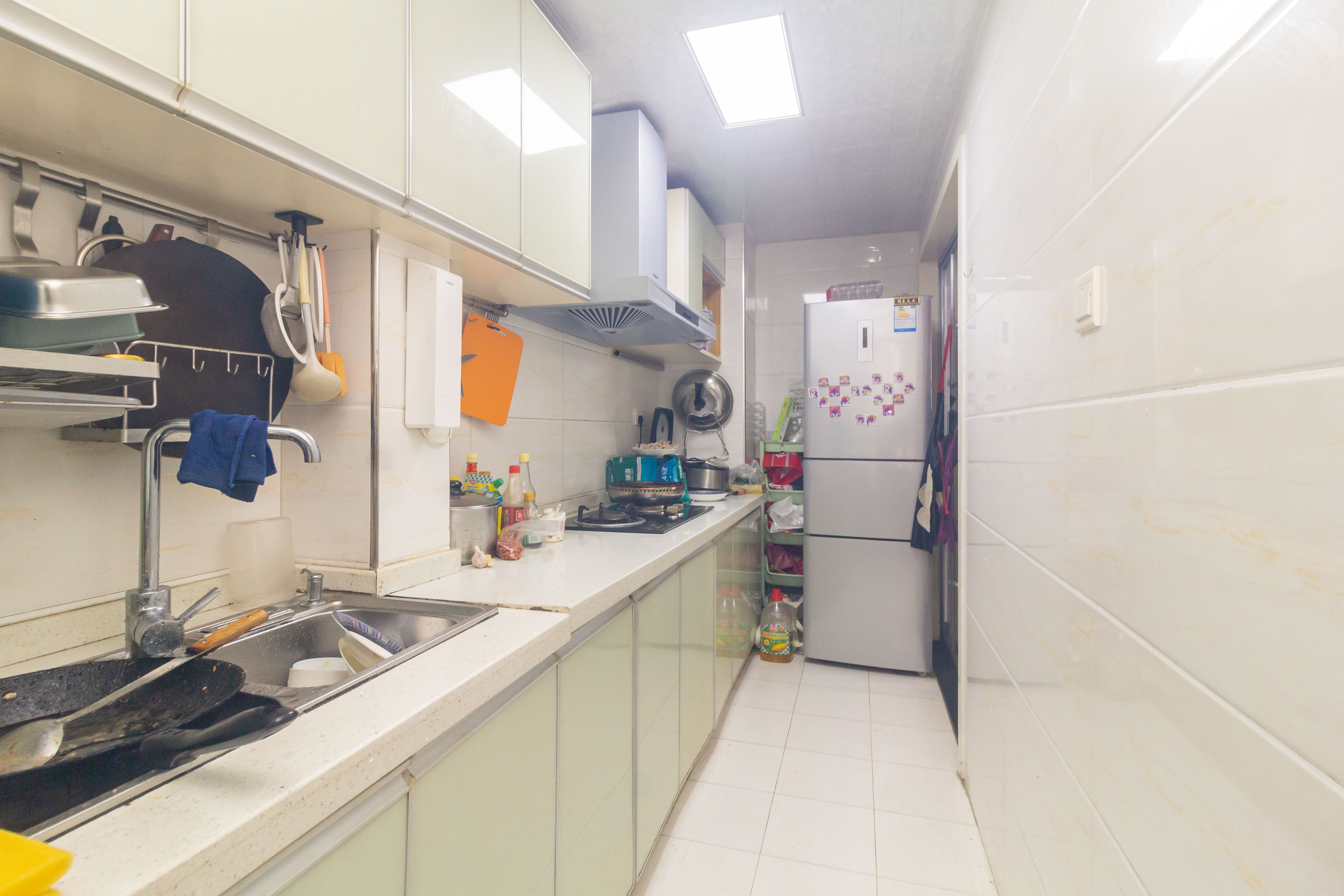 旭辉华庭 3室2厅1卫 42.0万 旭辉华庭 3室2厅1卫 42.0万厨房