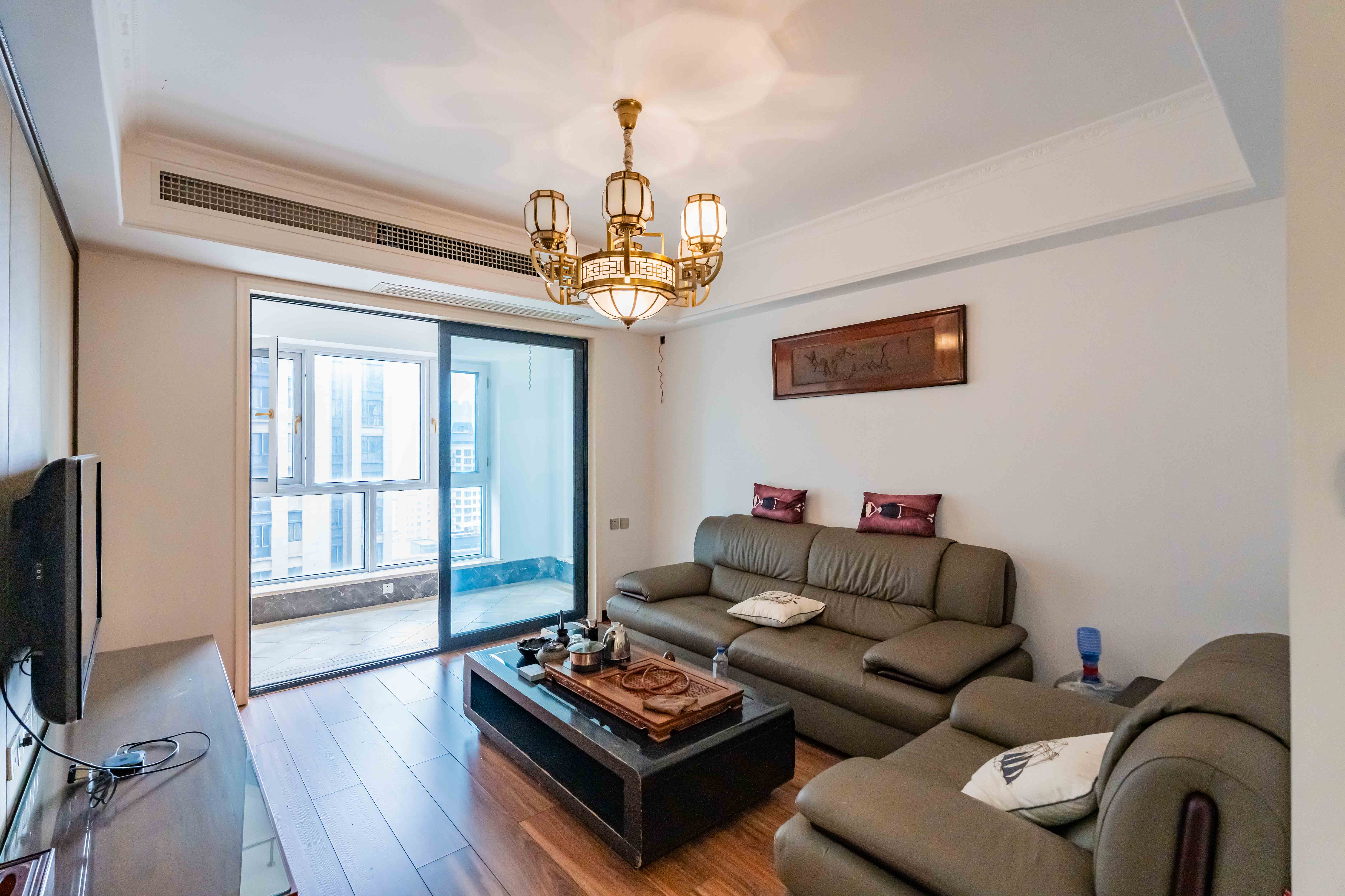 复地崑玉国际一期 2室2厅1卫 152.0万 复地崑玉国际一期 2室2厅1卫 152.0万客厅