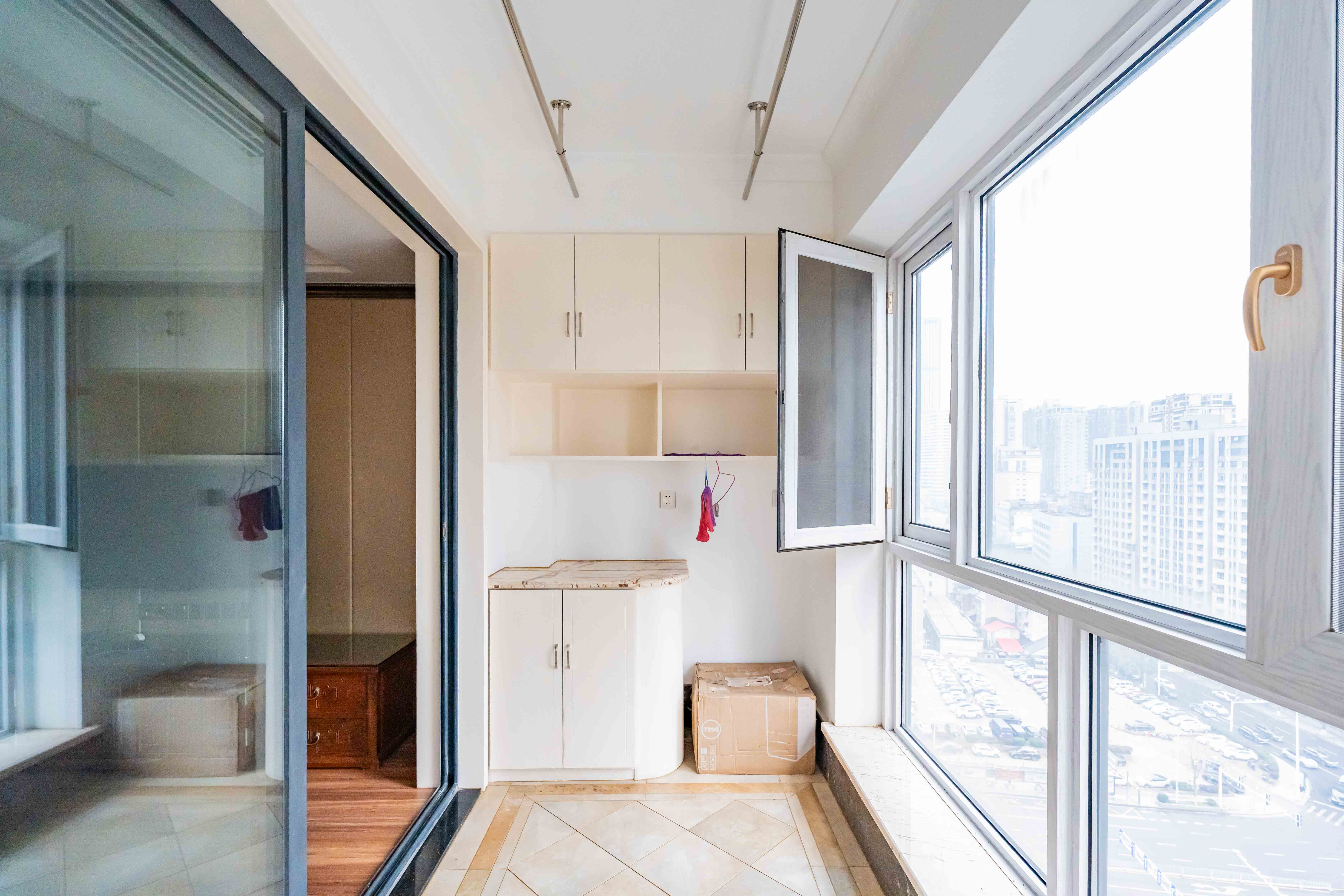 复地崑玉国际一期 2室2厅1卫 152.0万 复地崑玉国际一期 2室2厅1卫 152.0万阳台