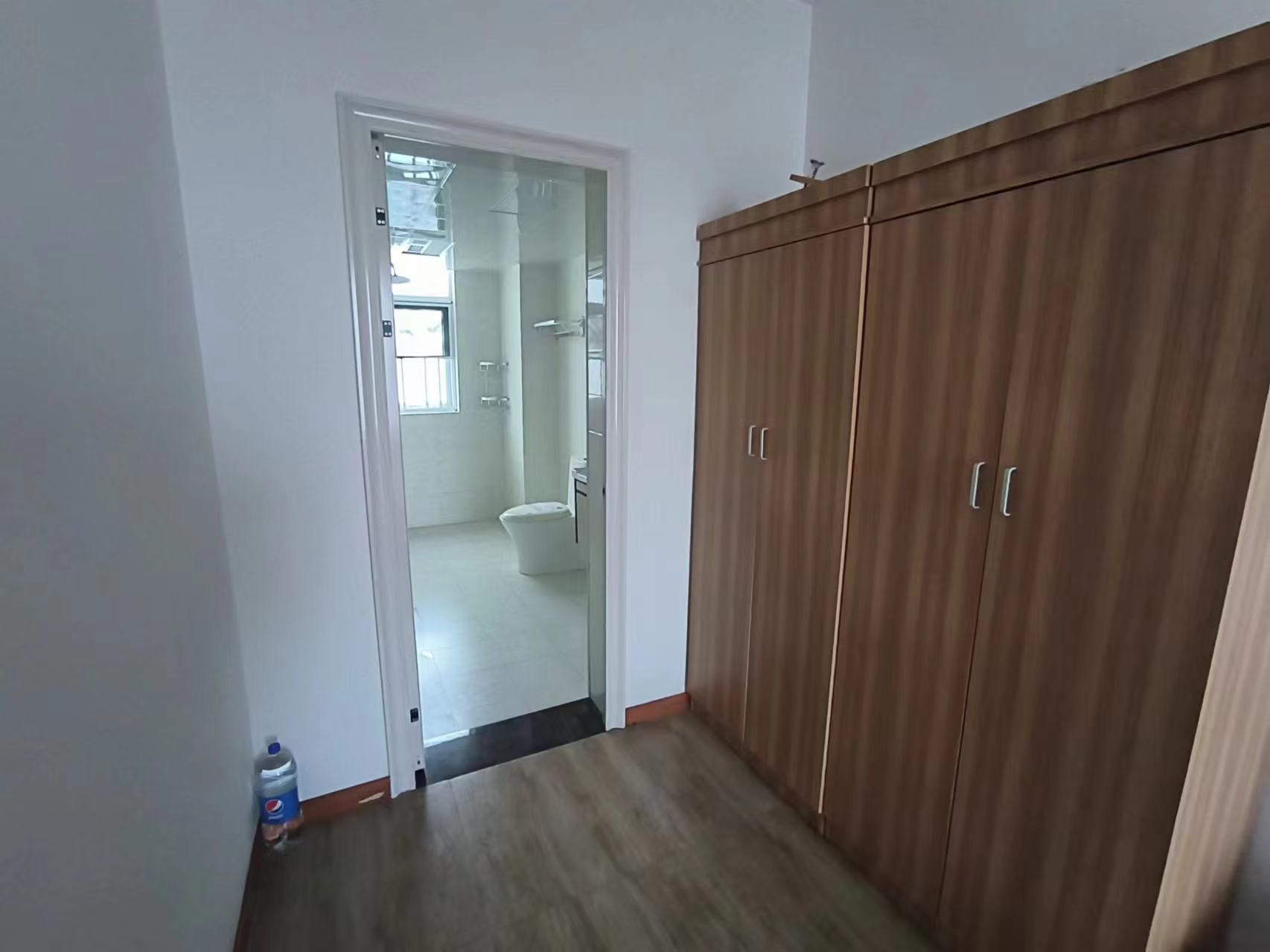 佳兆业金域天下三期 3室2厅2卫 78.8万 佳兆业金域天下三期 3室2厅2卫 78.8万室内图