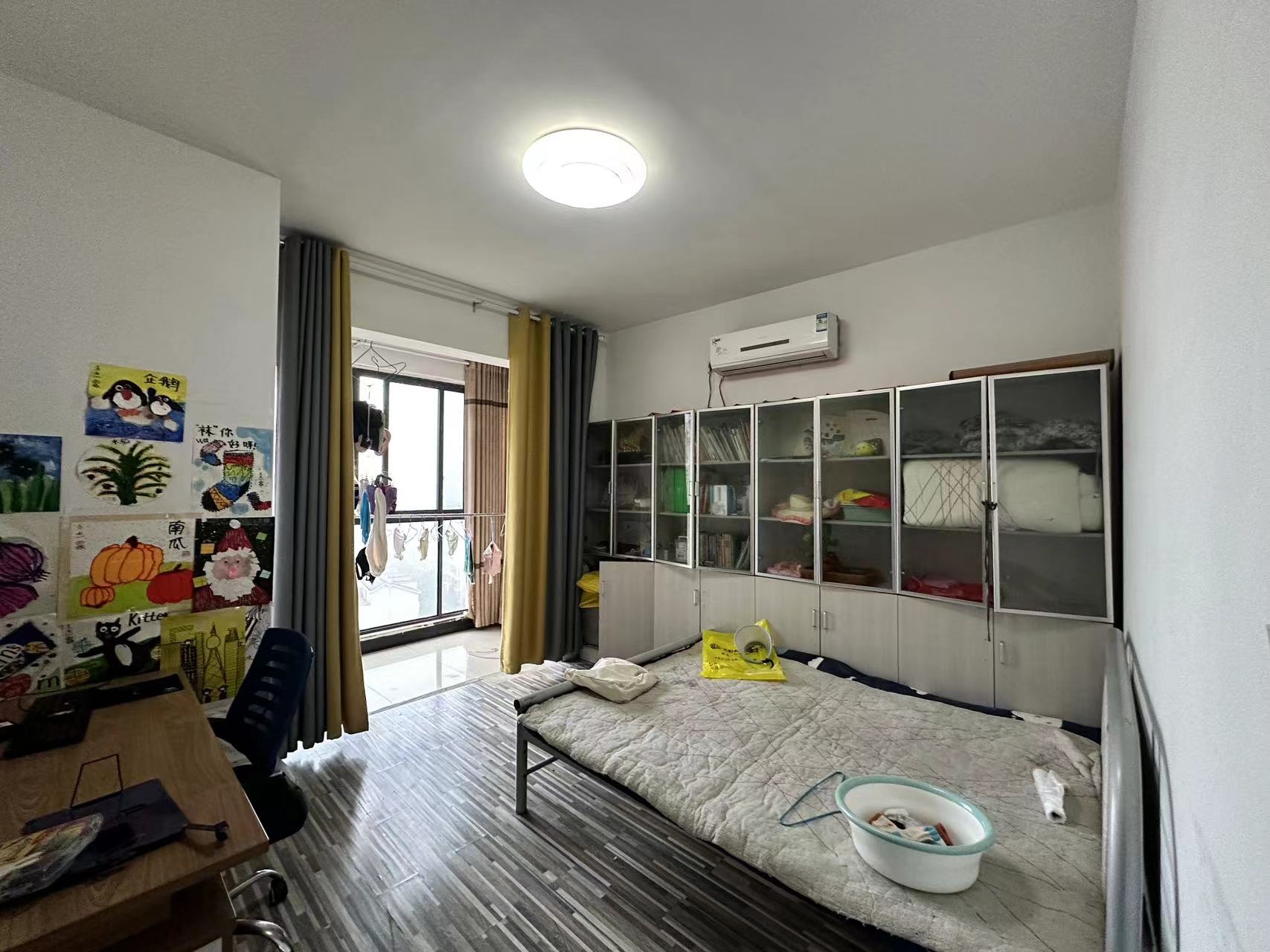 珠江丽园 3室2厅2卫 65.0万 珠江丽园 3室2厅2卫 65.0万室内图