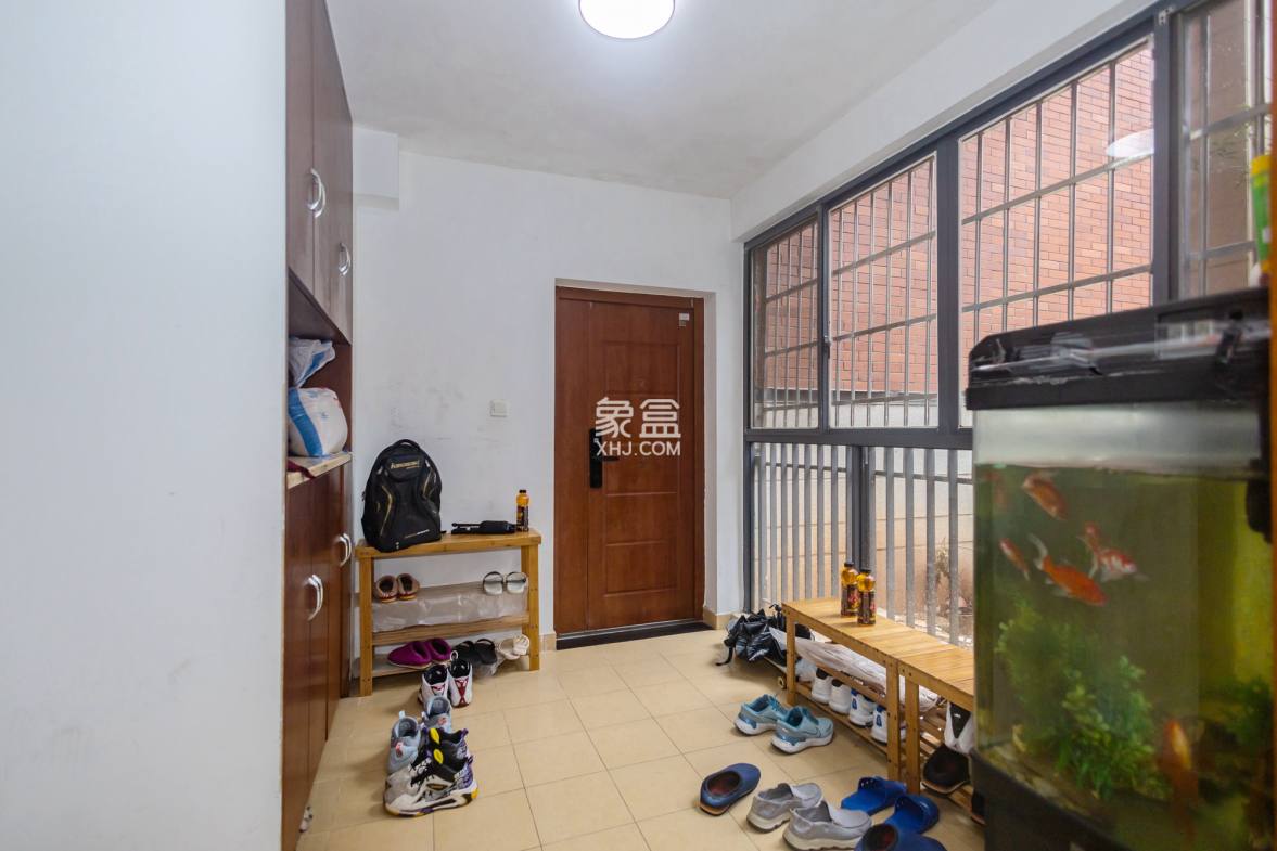 华润凤凰城二期 3室2厅2卫 90.00万 华润凤凰城二期 3室2厅2卫 90.00万其他