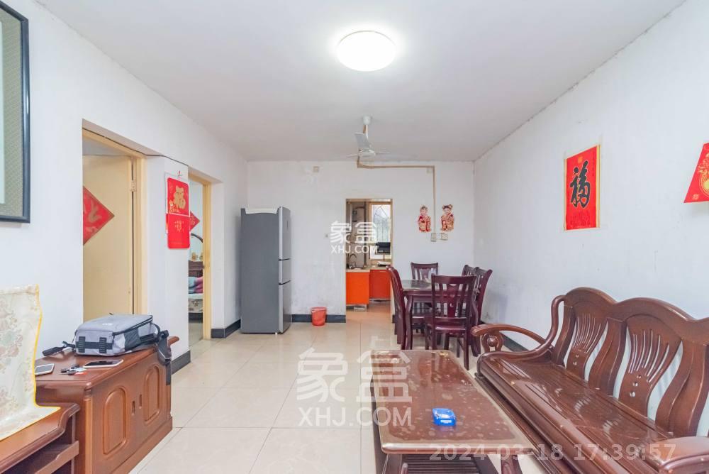 湖动社区新河市场（新河家具城）  2室2厅1卫   1600.00元/月室内图