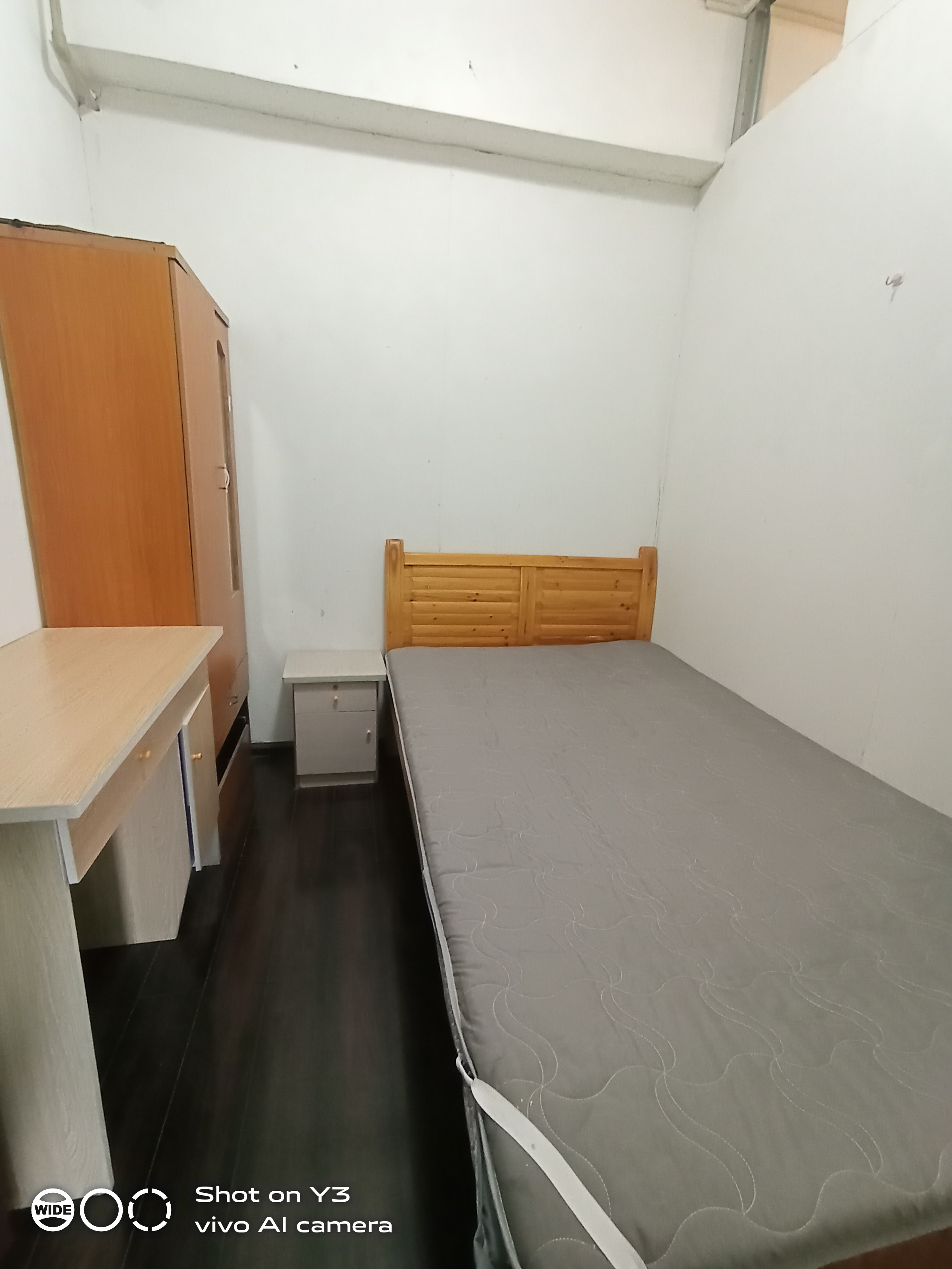 中天会展城B区  3室1厅1卫   2400.00元/月室内图