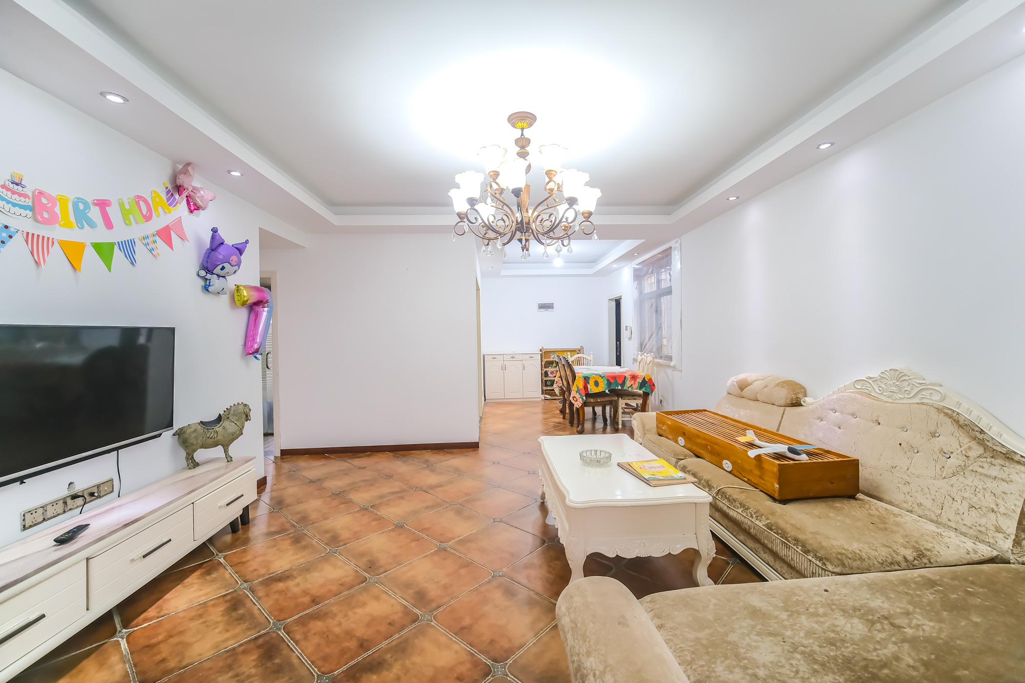 好望谷  2室2厅1卫    57.0万客厅