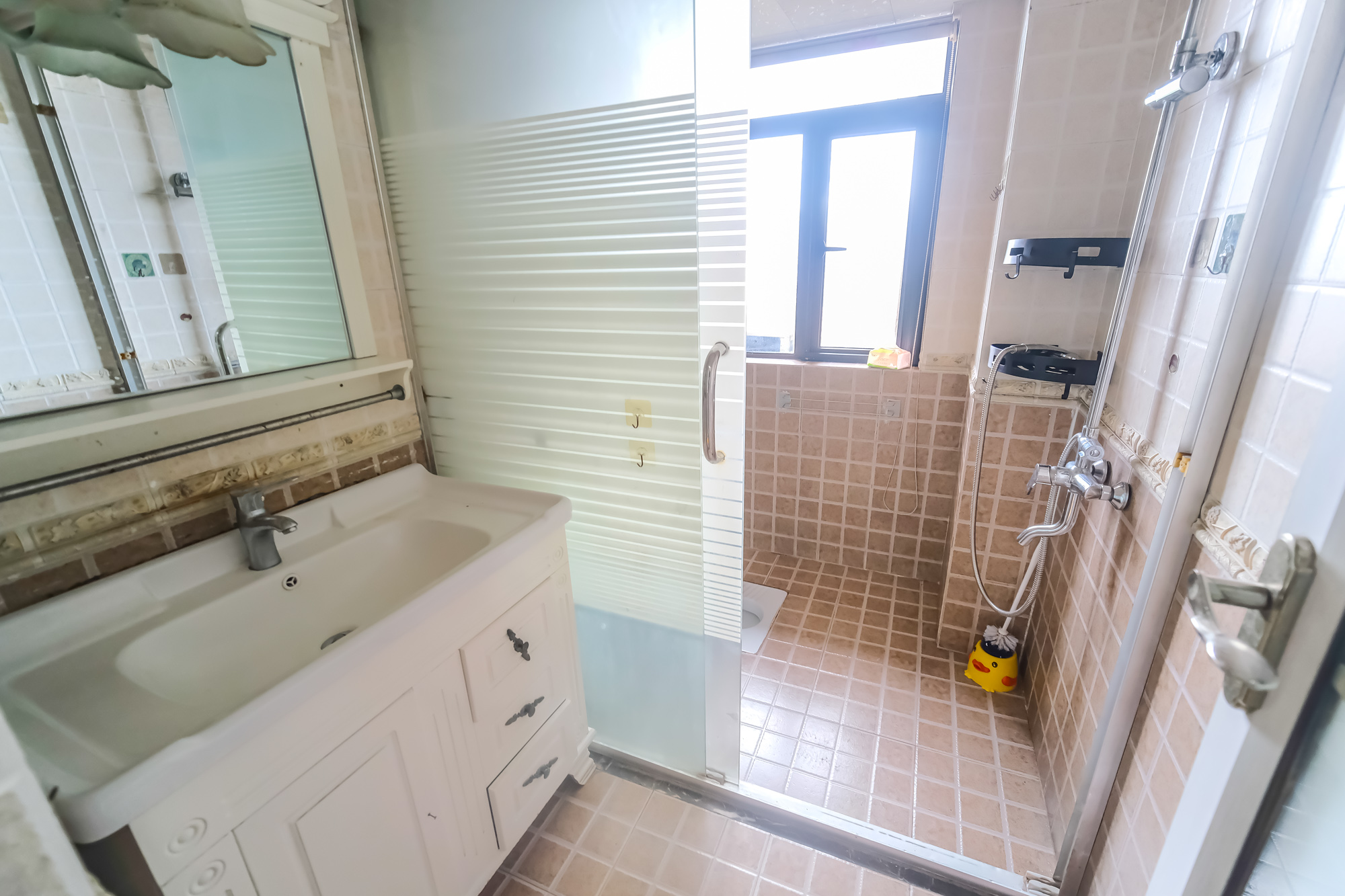 好望谷 2室2厅1卫 57.0万 好望谷 2室2厅1卫 57.0万卫生间