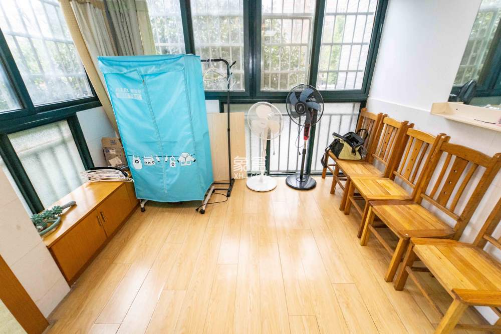 瀏陽河畔家園  3室2廳1衛(wèi)   95.00萬