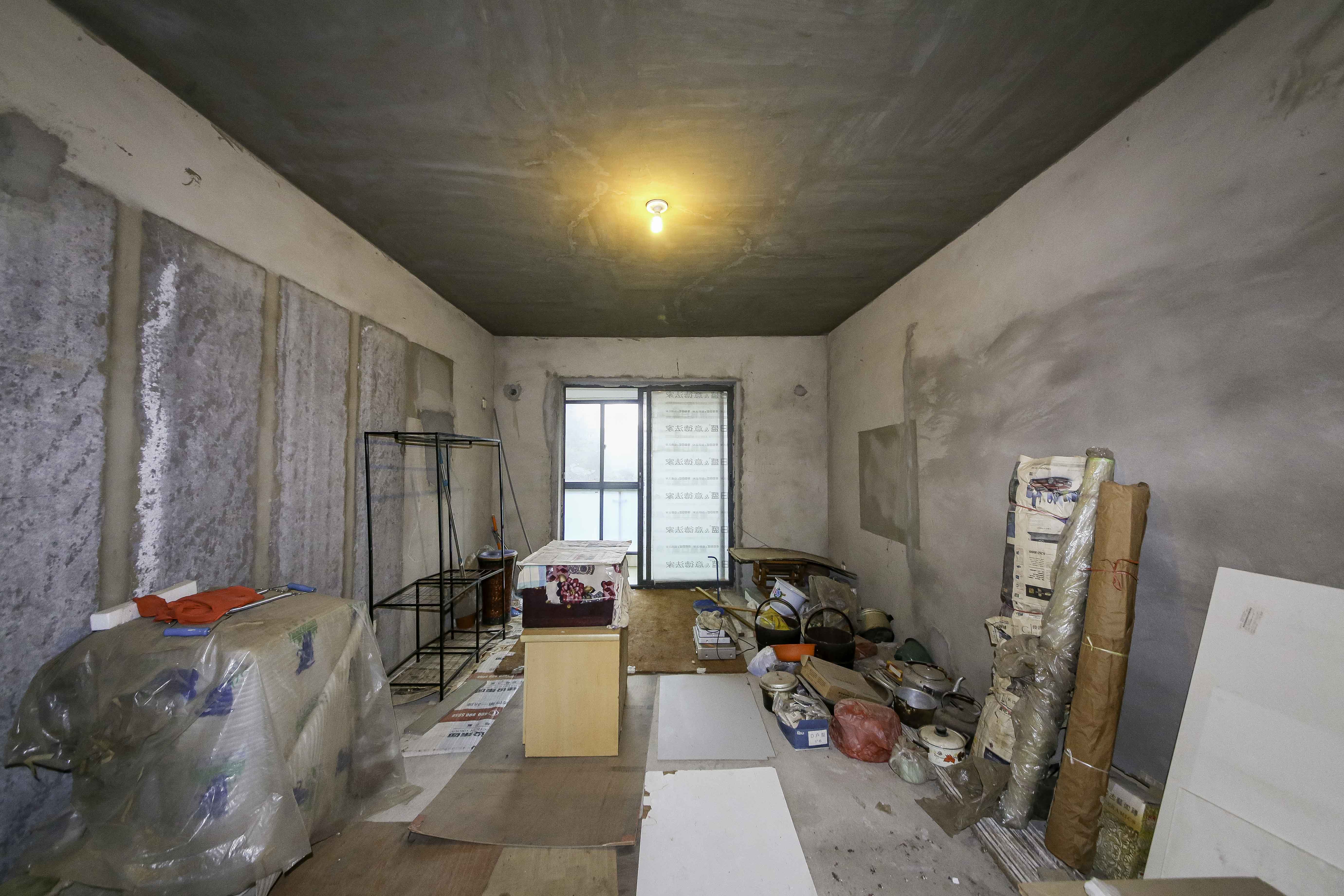 鑫源公寓  5室2厅2卫    280.0万卧室