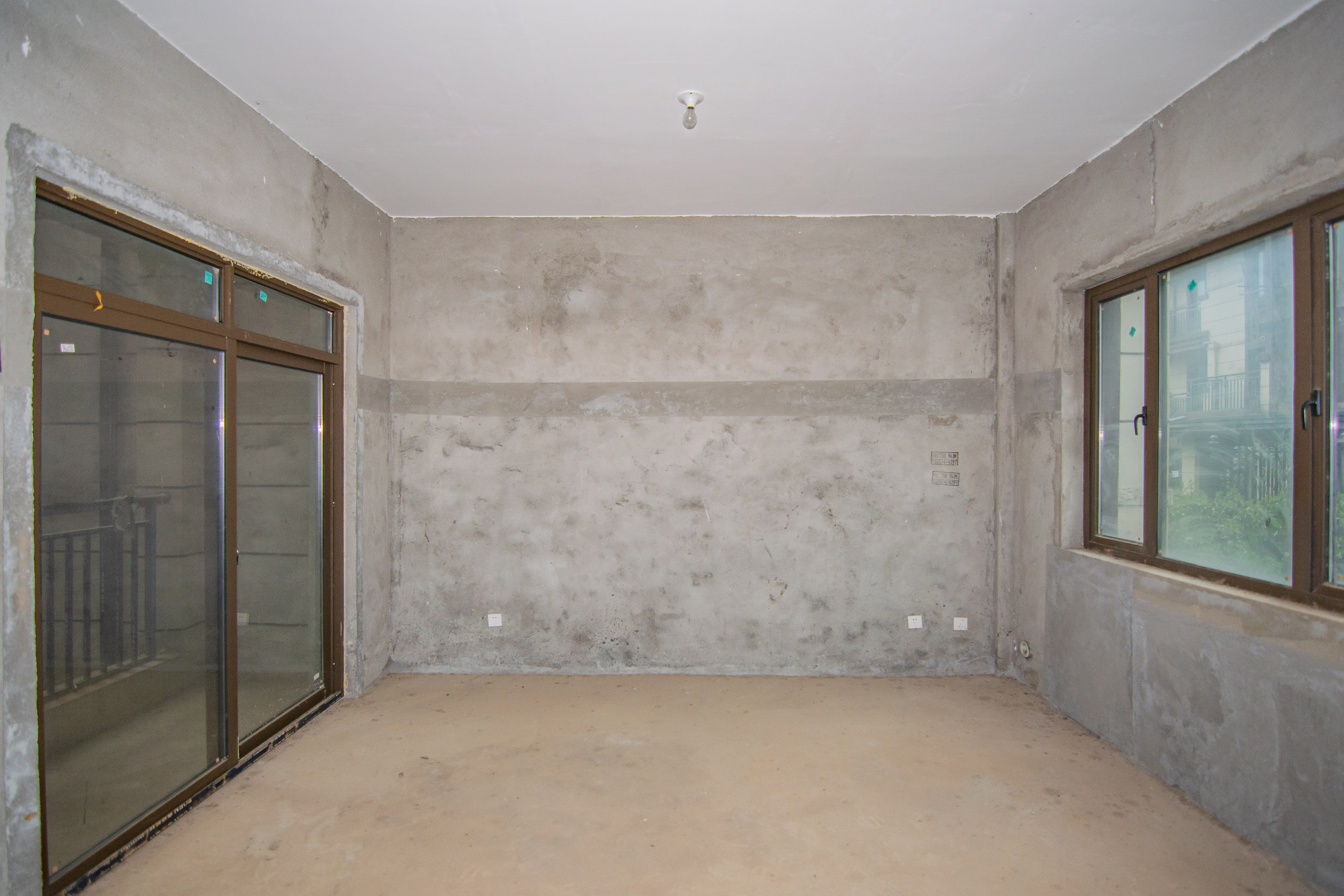 澳海望洲府  6室3厅3卫    310.0万 澳海望洲府  6室3厅3卫    310.0万