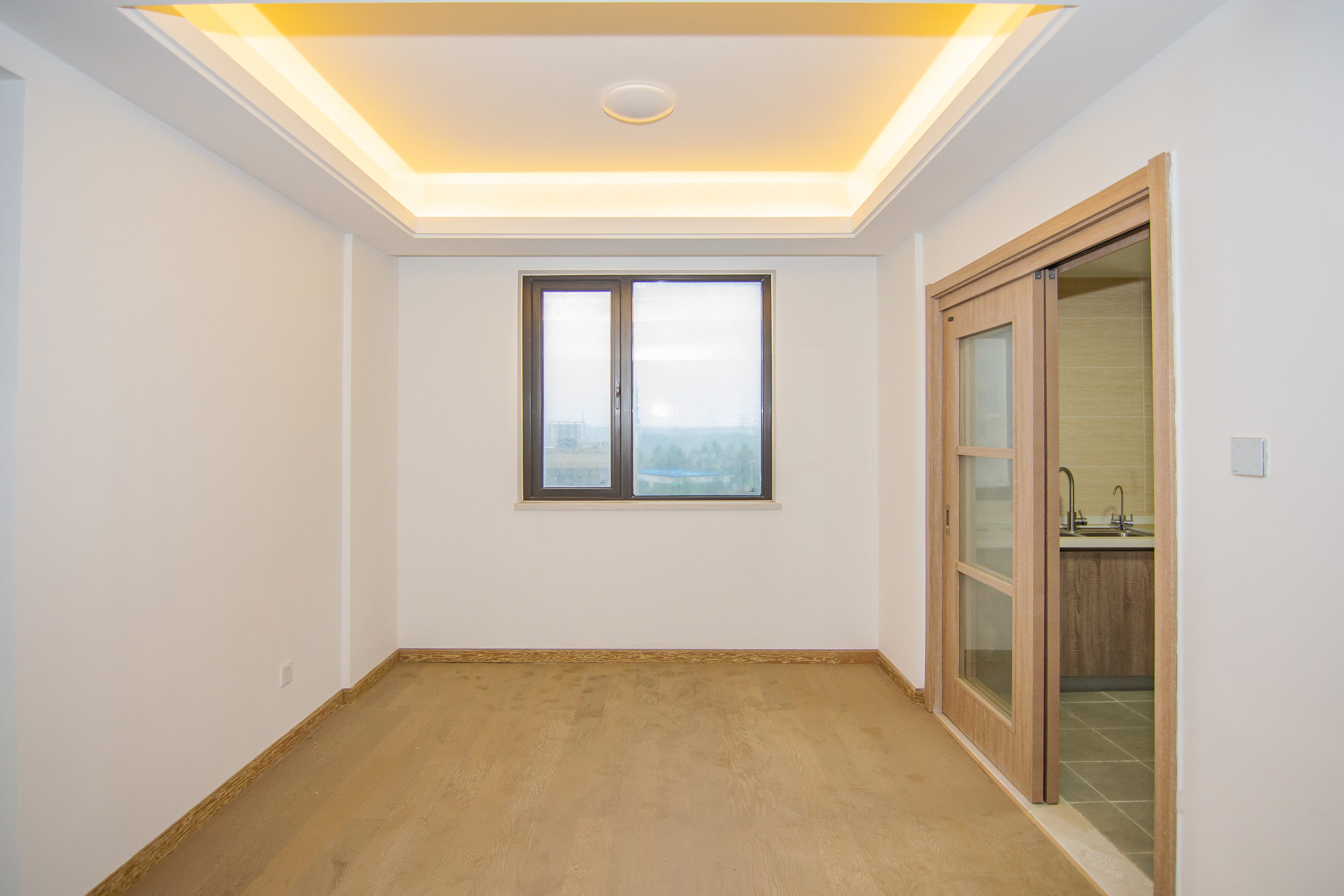 美的翰城  4室2厅2卫    94.0万 美的翰城  4室2厅2卫    94.0万卧室