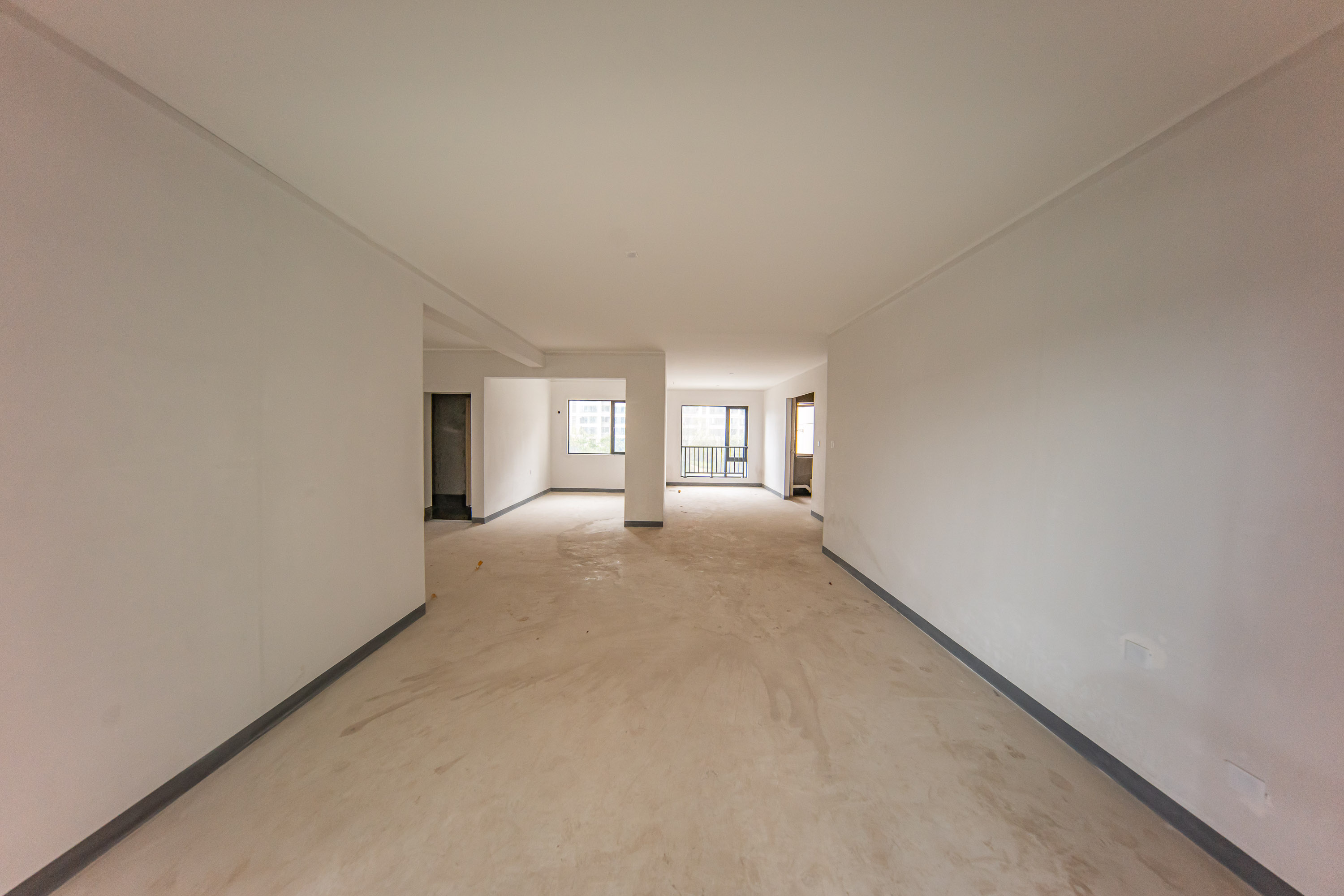 建投象山国际  4室2厅2卫    171.5万 建投象山国际  4室2厅2卫    171.5万客厅