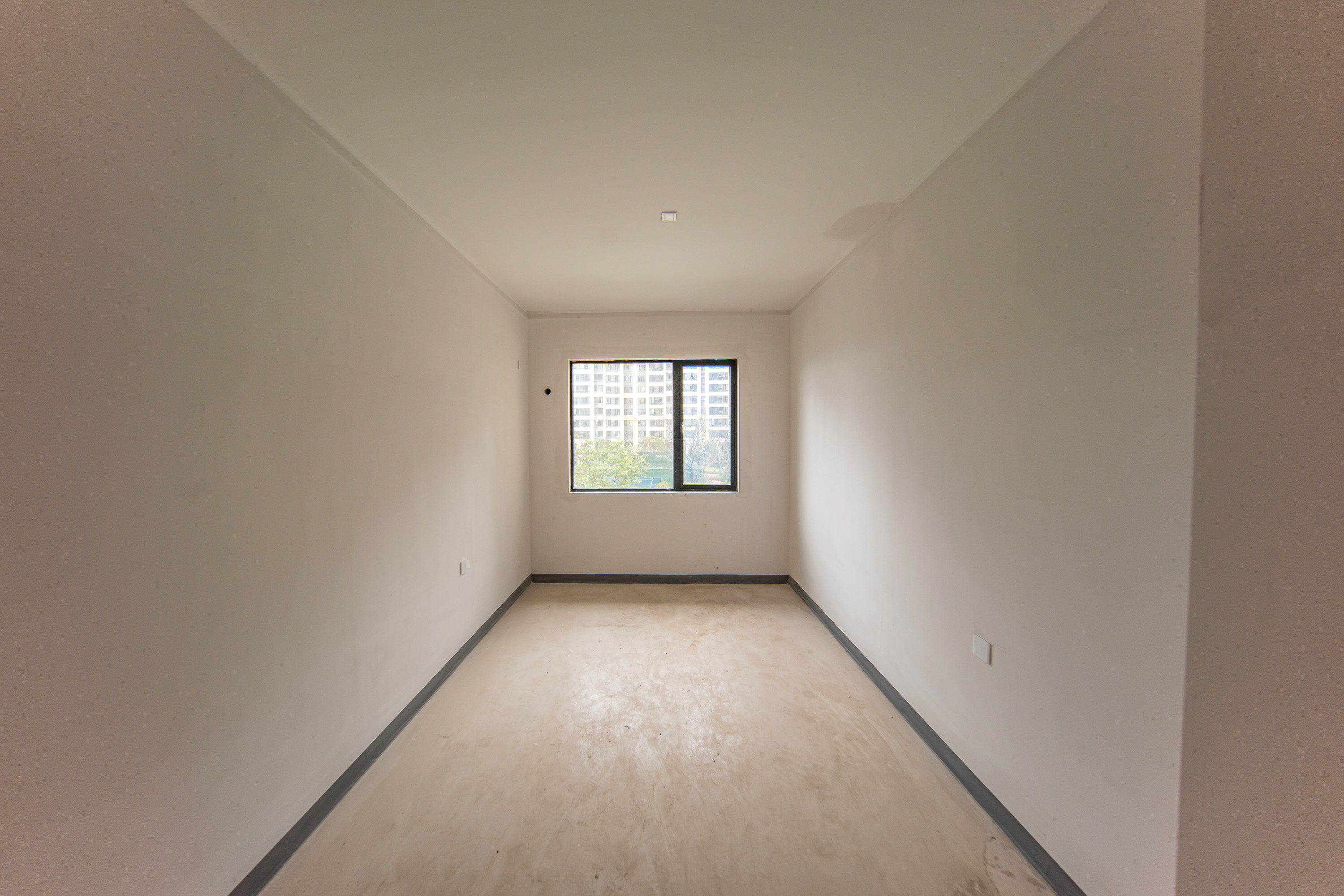 建投象山国际  4室2厅2卫    171.5万 建投象山国际  4室2厅2卫    171.5万卧室