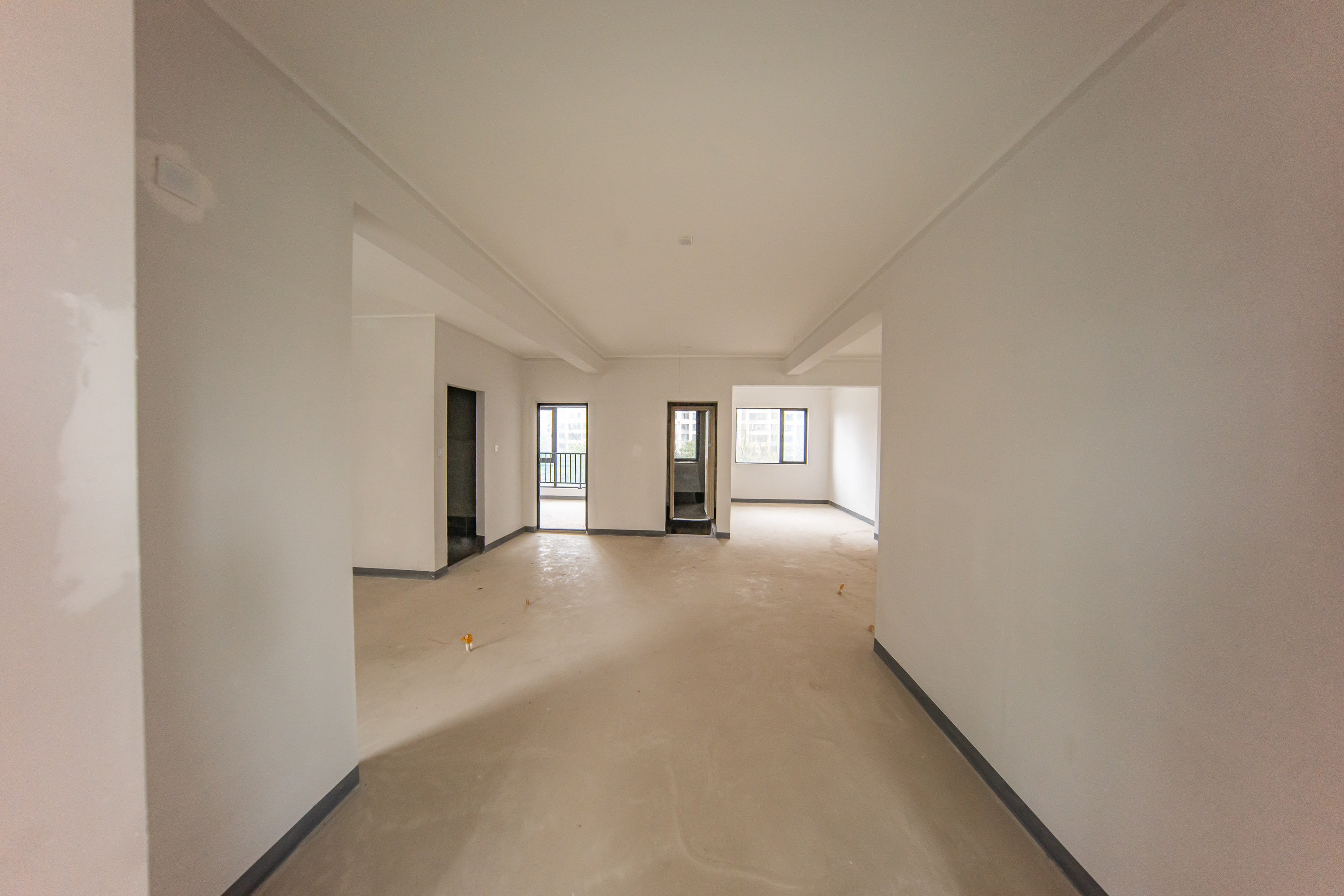 建投象山国际  4室2厅2卫    171.5万 建投象山国际  4室2厅2卫    171.5万卧室