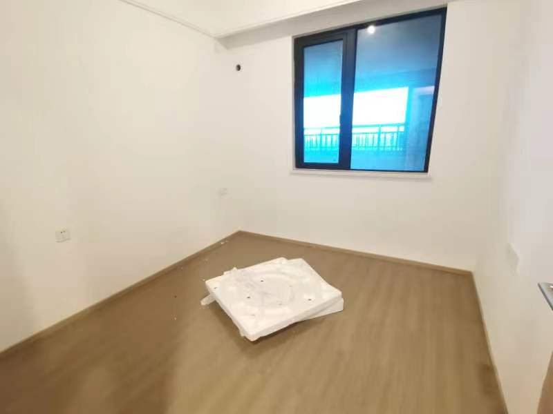 金茂如茂苑 3室2厅2卫 73.0万 金茂如茂苑 3室2厅2卫 73.0万室内图