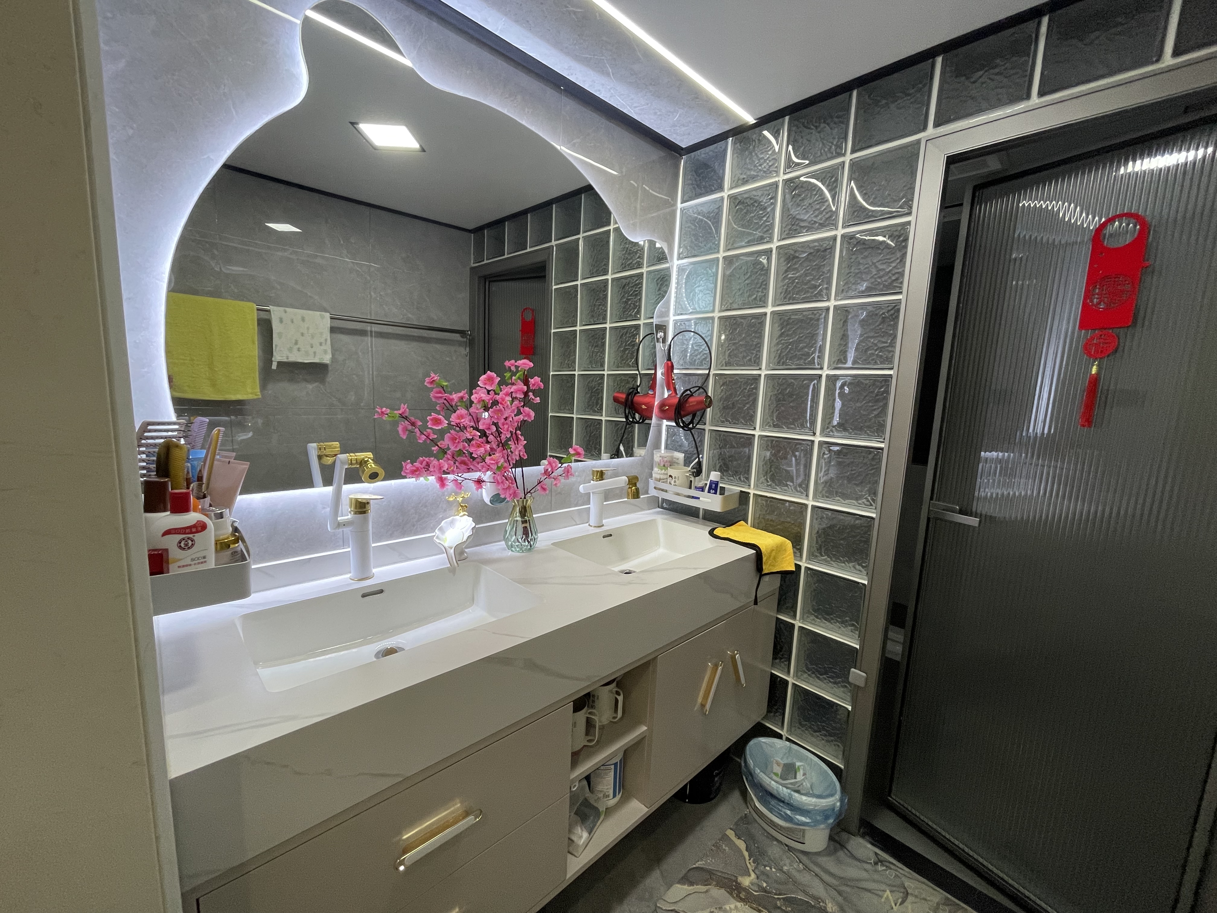 融冠乐城  0室0厅0卫   2800.00元/月室内图