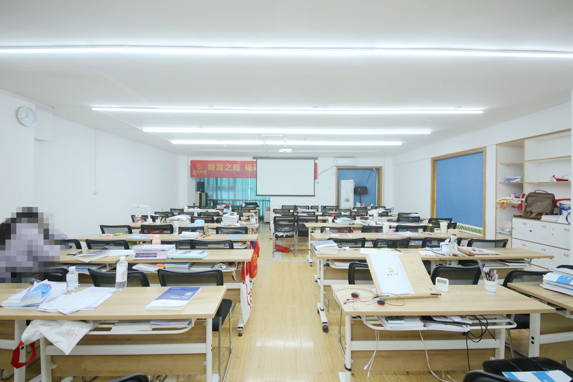 华天新城  2室2厅1卫   148.00万其他