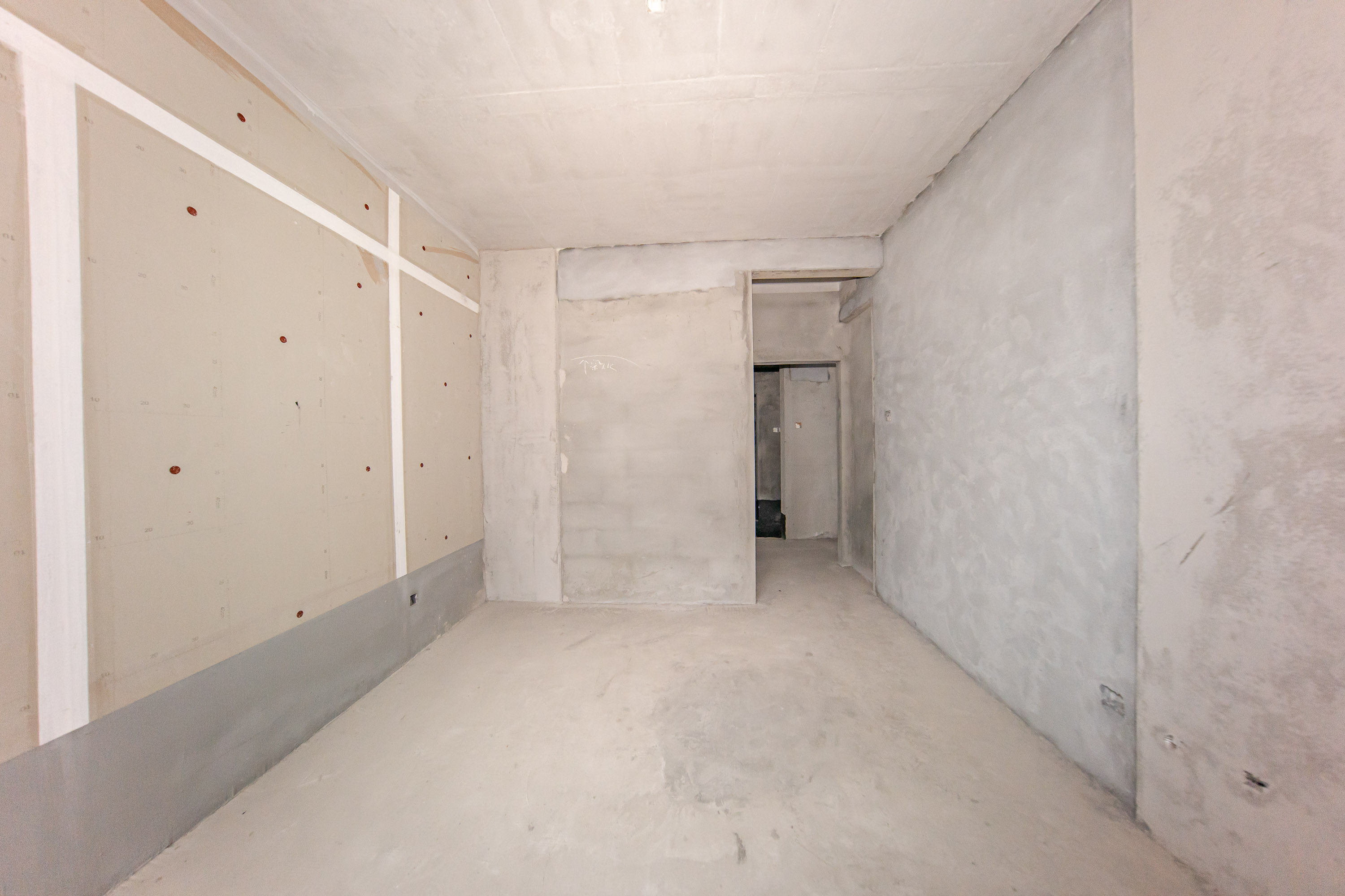 蔷薇国际 3室2厅2卫 70.0万 蔷薇国际 3室2厅2卫 70.0万卧室