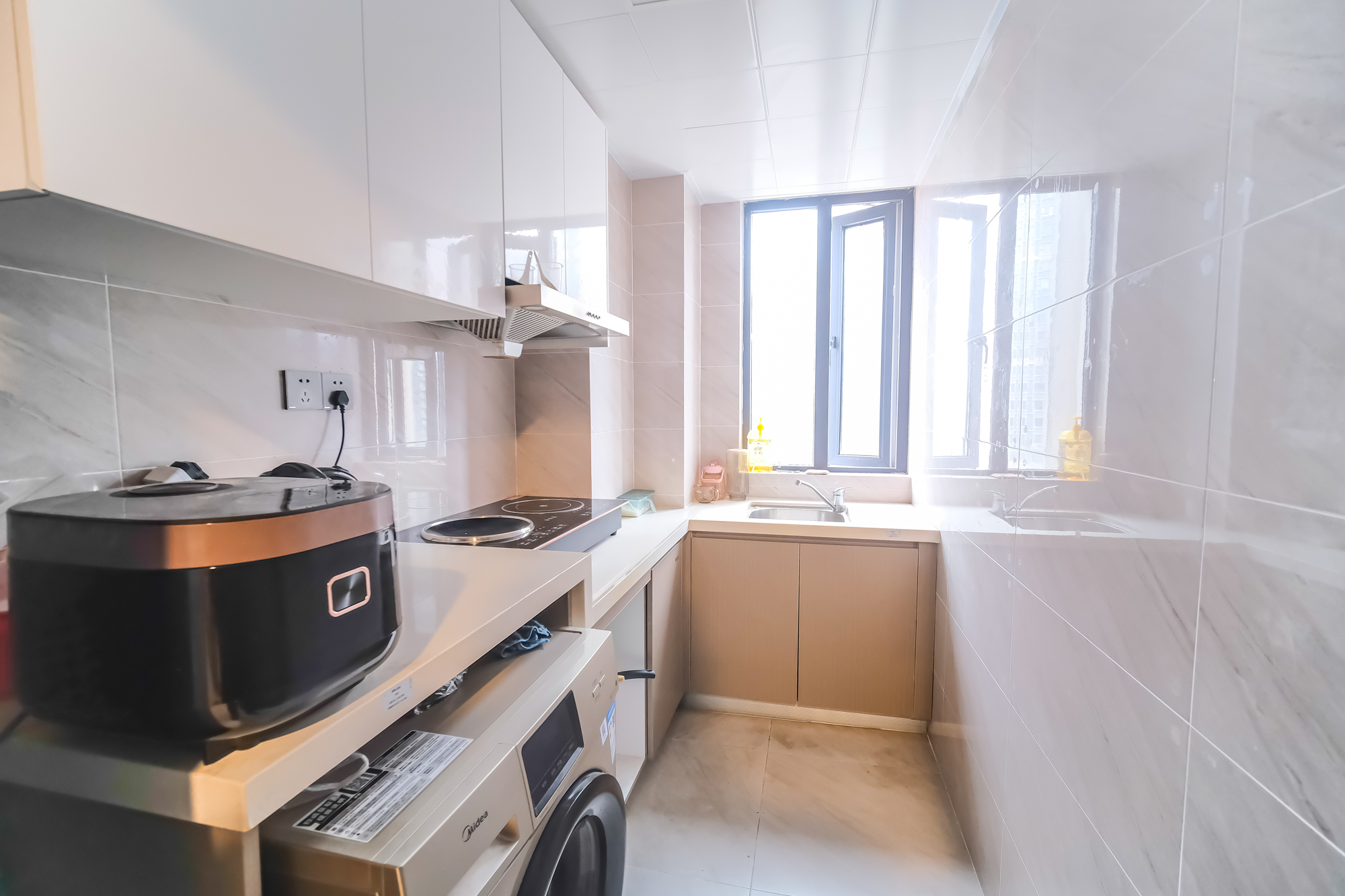 碧桂园翘楚棠 2室2厅2卫 39.0万 碧桂园翘楚棠 2室2厅2卫 39.0万厨房