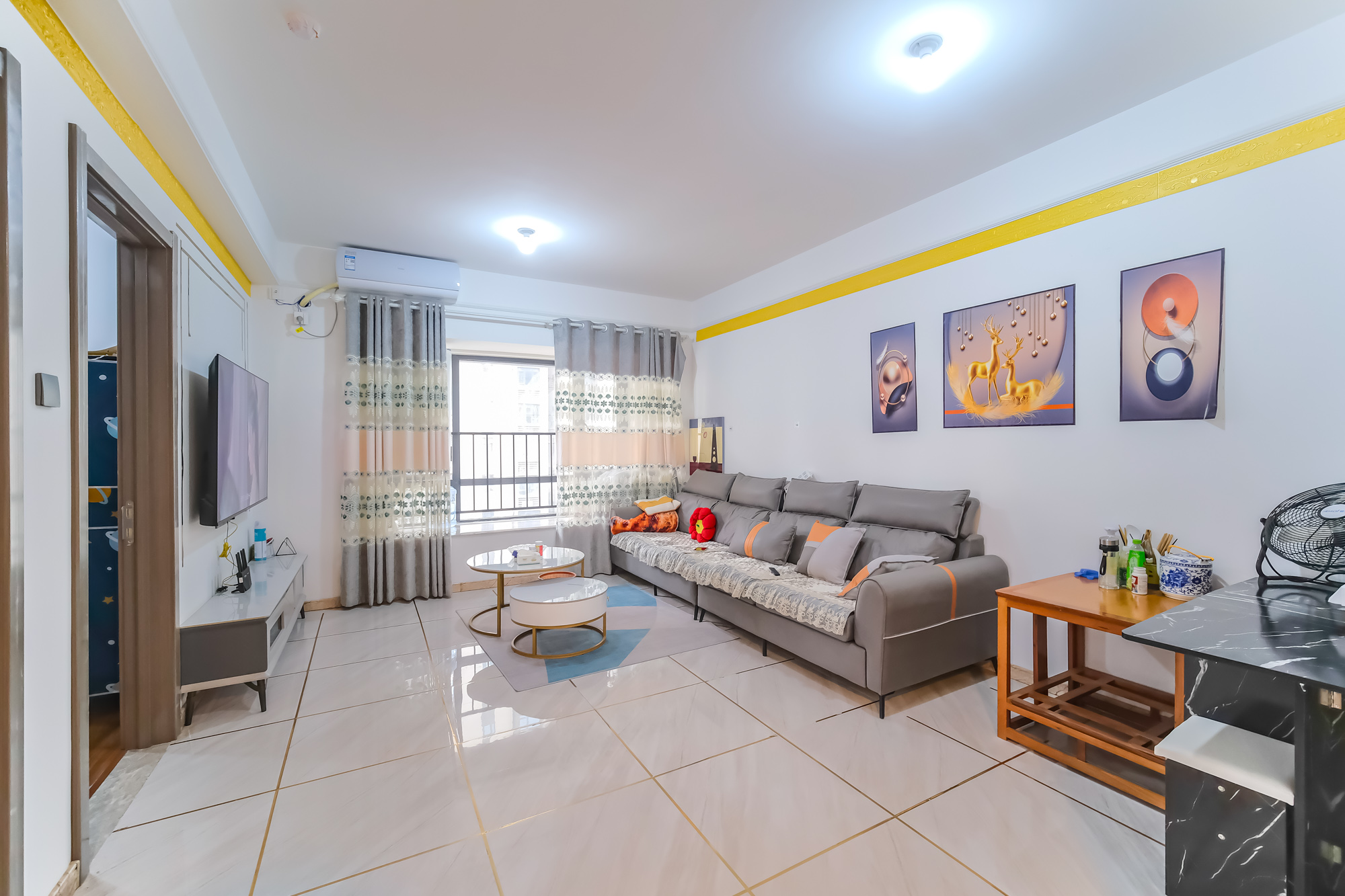 碧桂园翘楚棠 2室2厅2卫 39.0万 碧桂园翘楚棠 2室2厅2卫 39.0万客厅