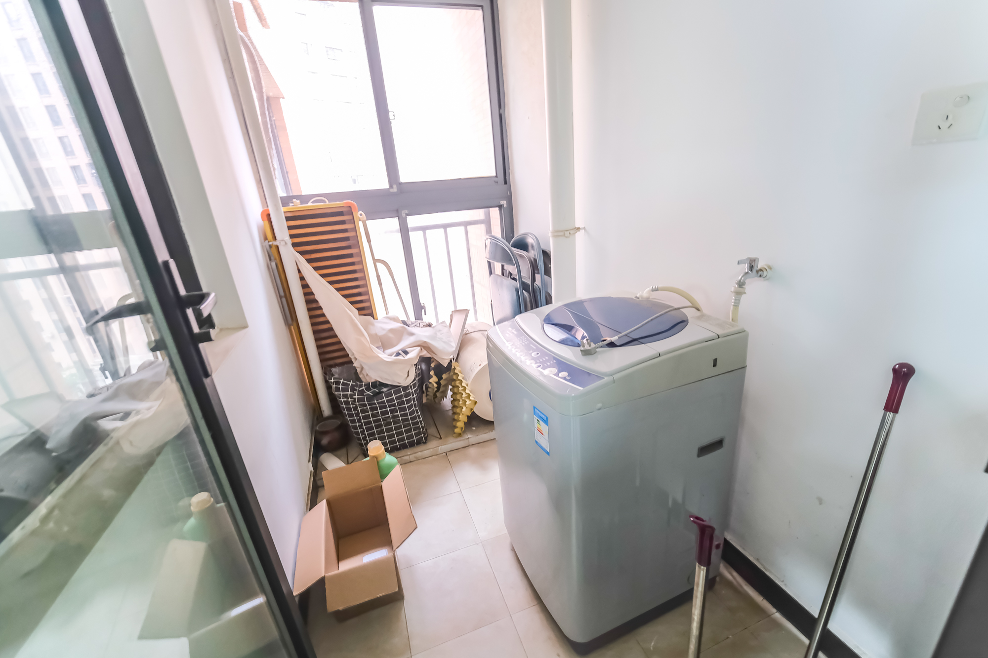 三一街区  2室1厅1卫   60.00万阳台
